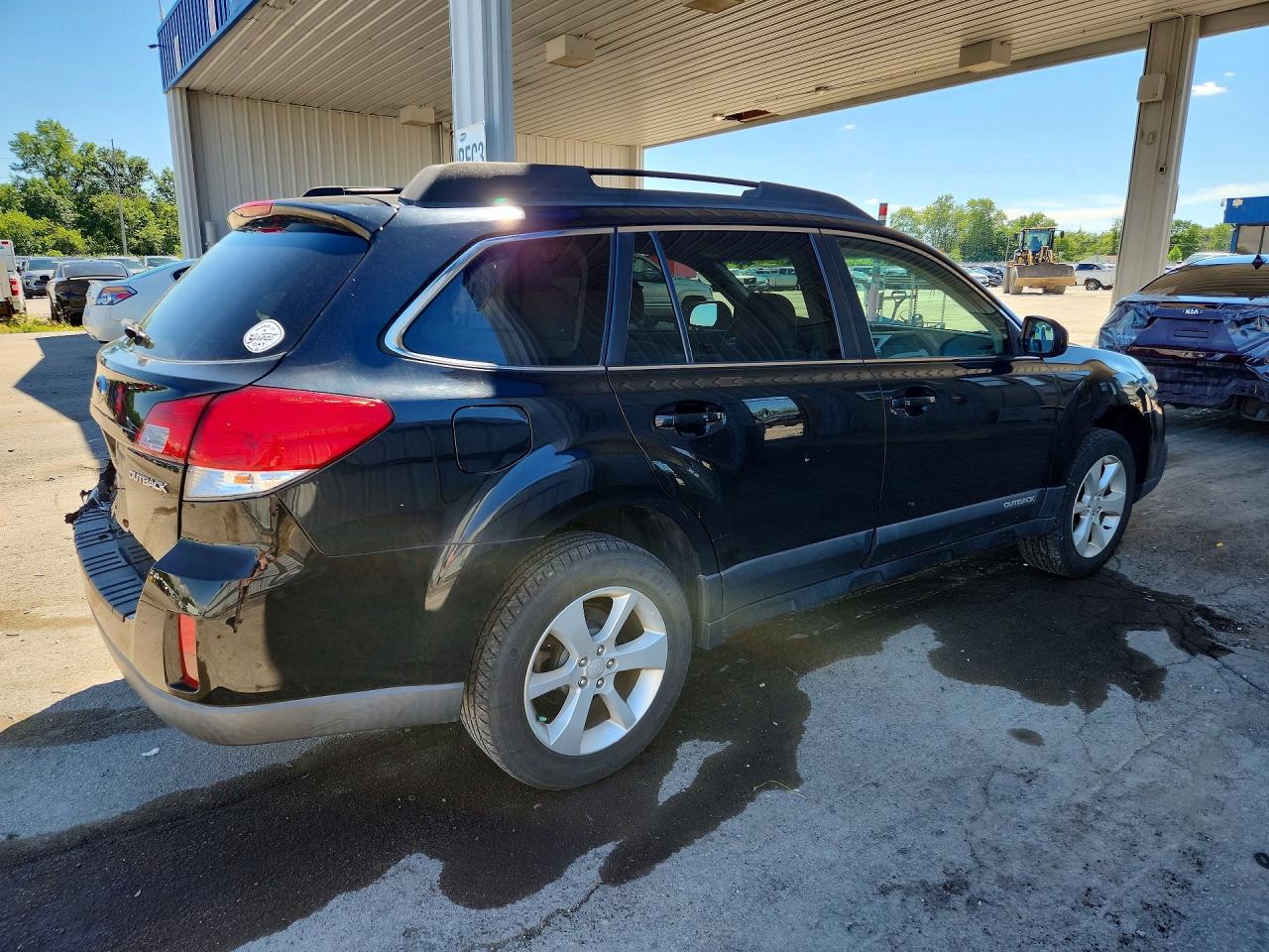 2013 Subaru Outback 2.5i Premium Black vin: 4S4BRCBC3D3261582