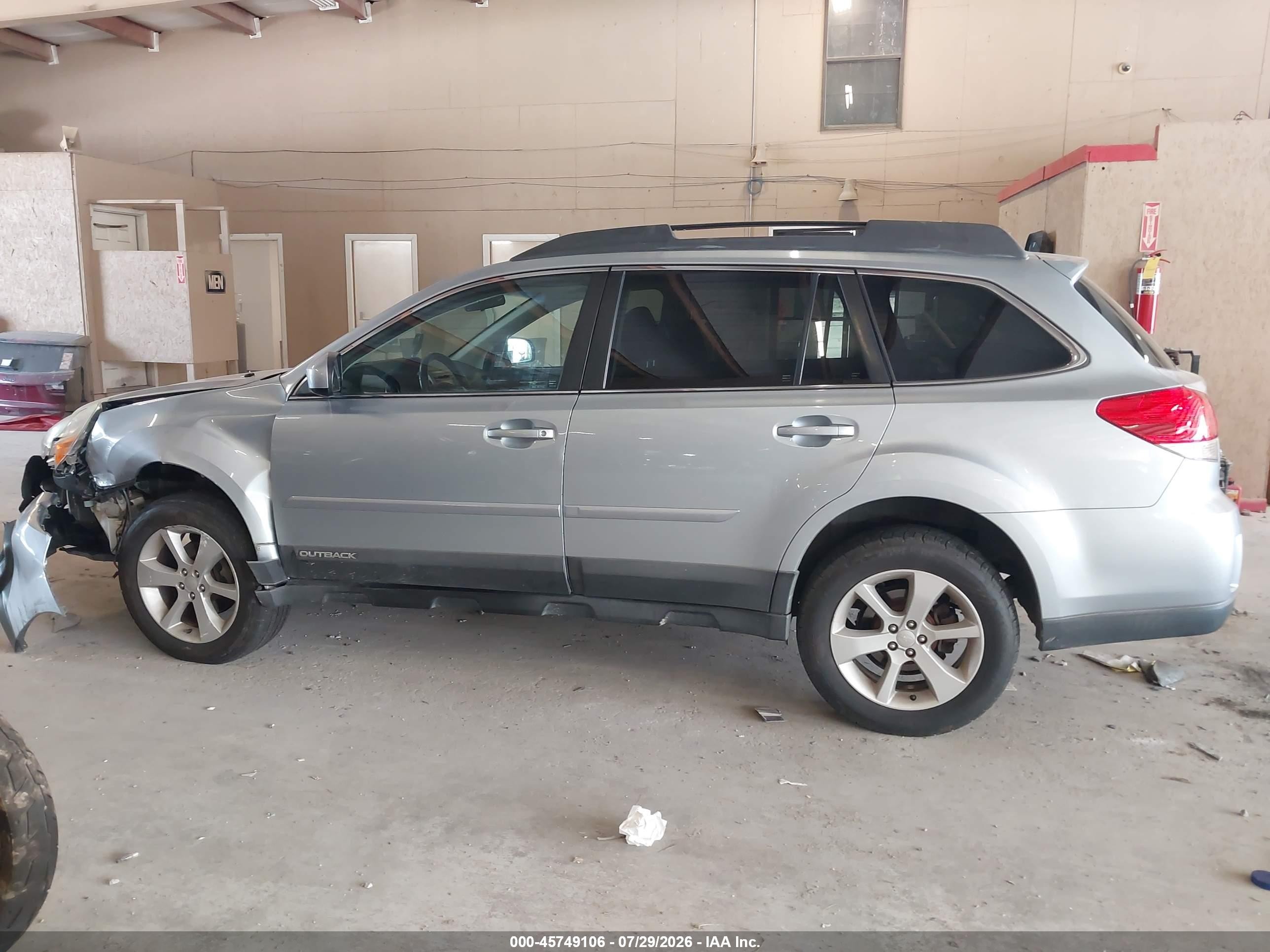 2013 Subaru Outback 2.5i Premium Gray vin: 4S4BRCBC5D3269232