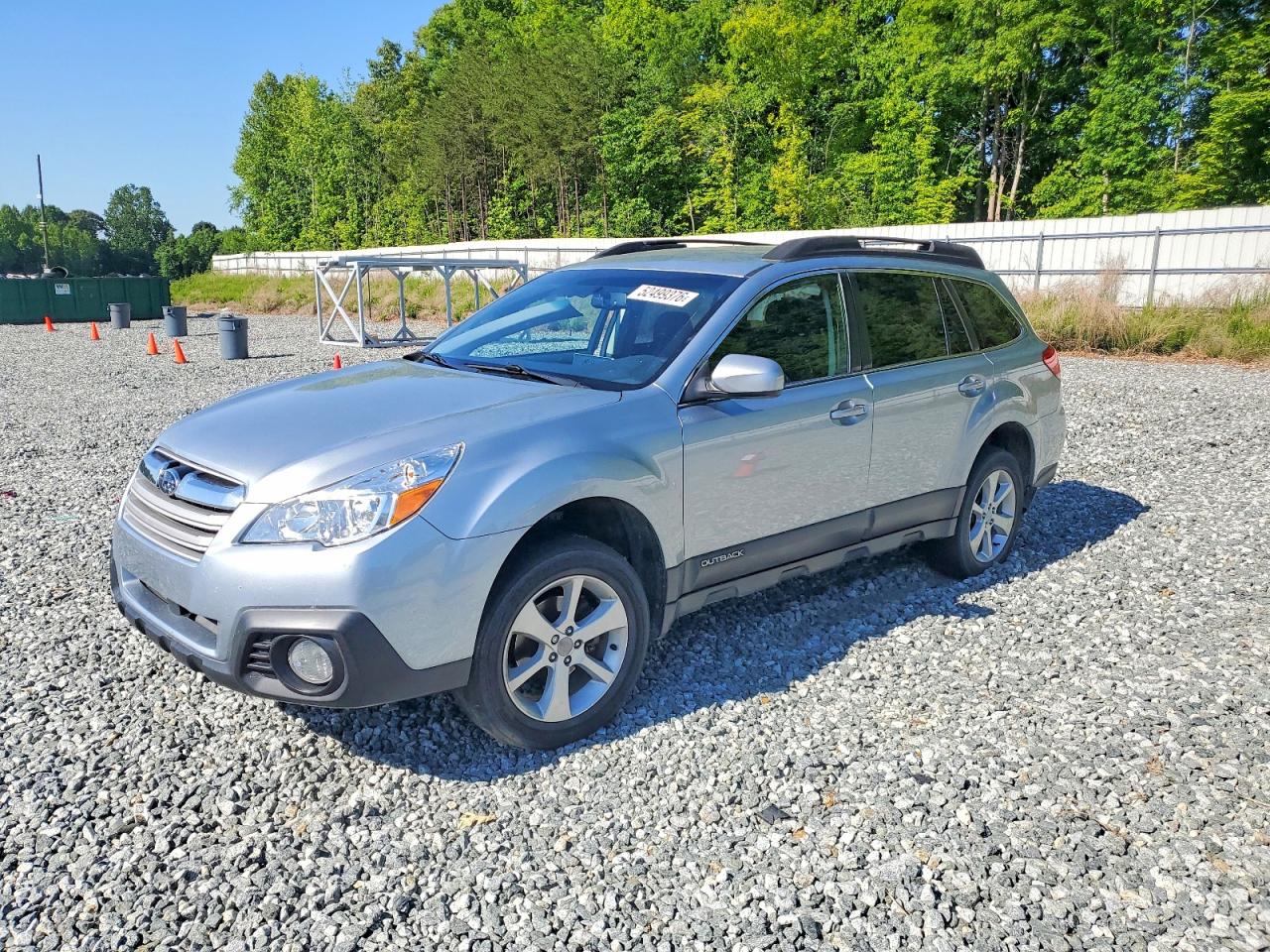 2013 Subaru Outback 2.5i Premium Silver vin: 4S4BRCBC8D3307598
