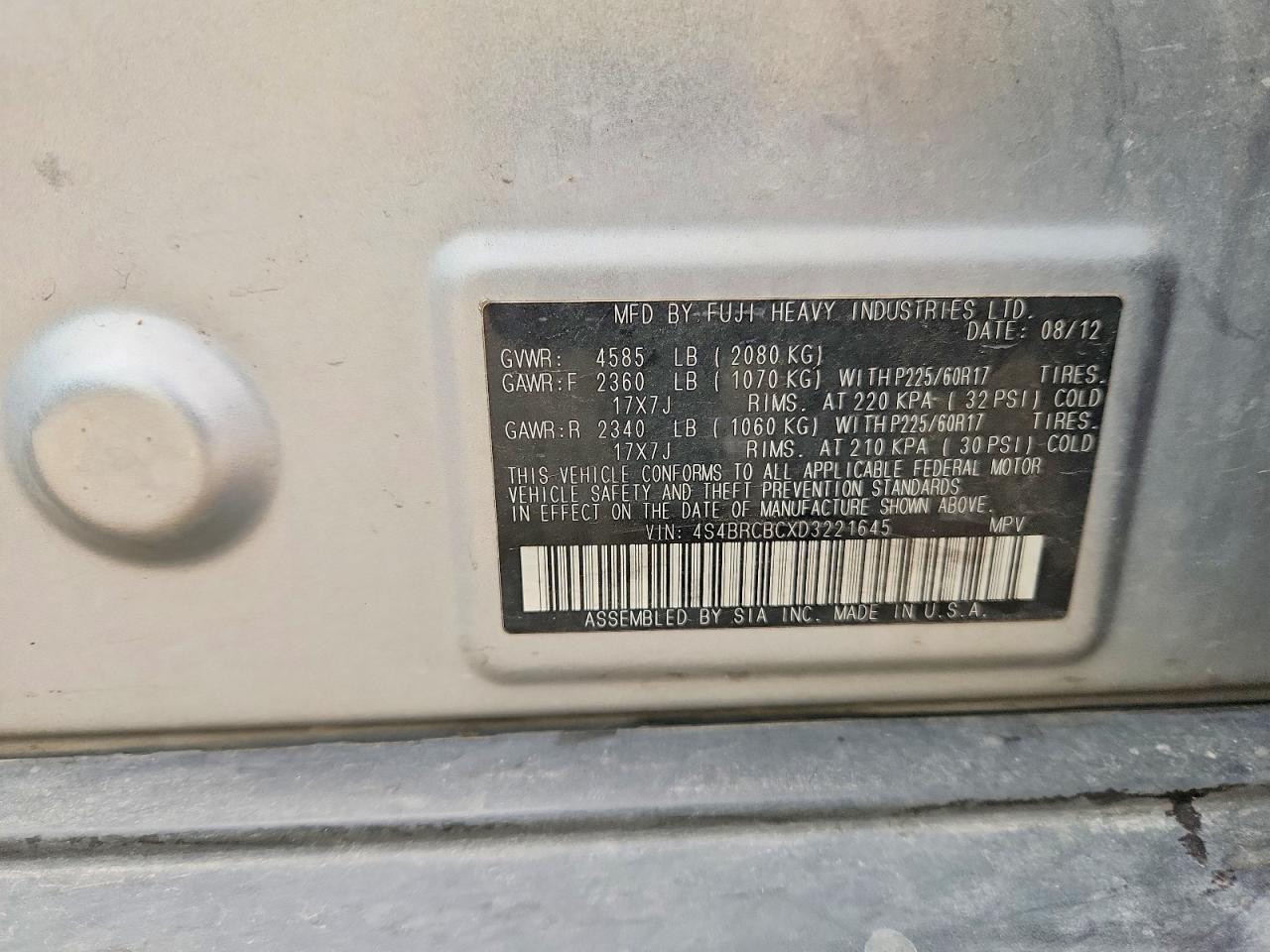 2013 Subaru Outback 2.5i Premium Silver vin: 4S4BRCBCXD3221645