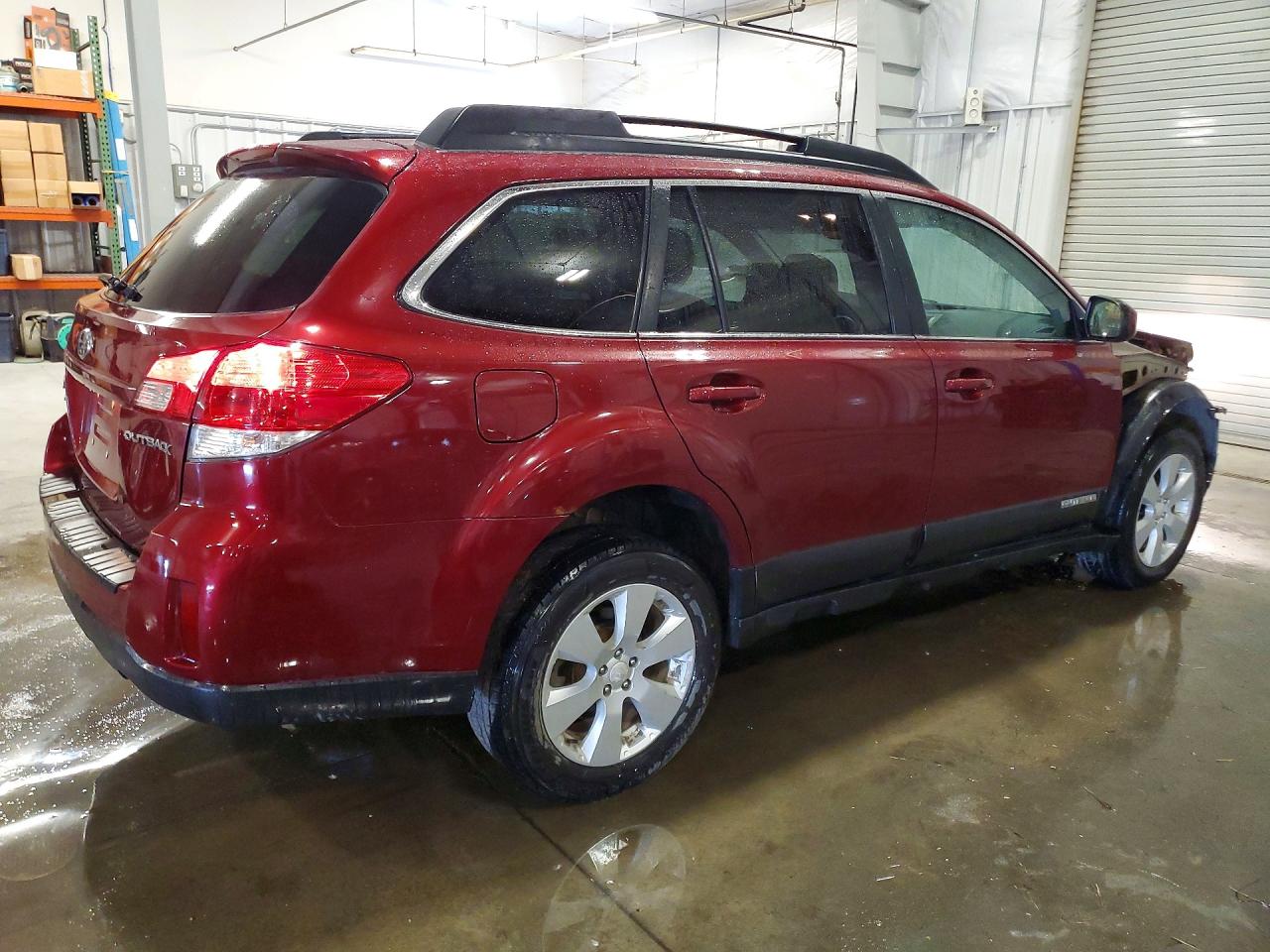 2011 Subaru Outback 2.5i Premium Red vin: 4S4BRCCC0B3369010