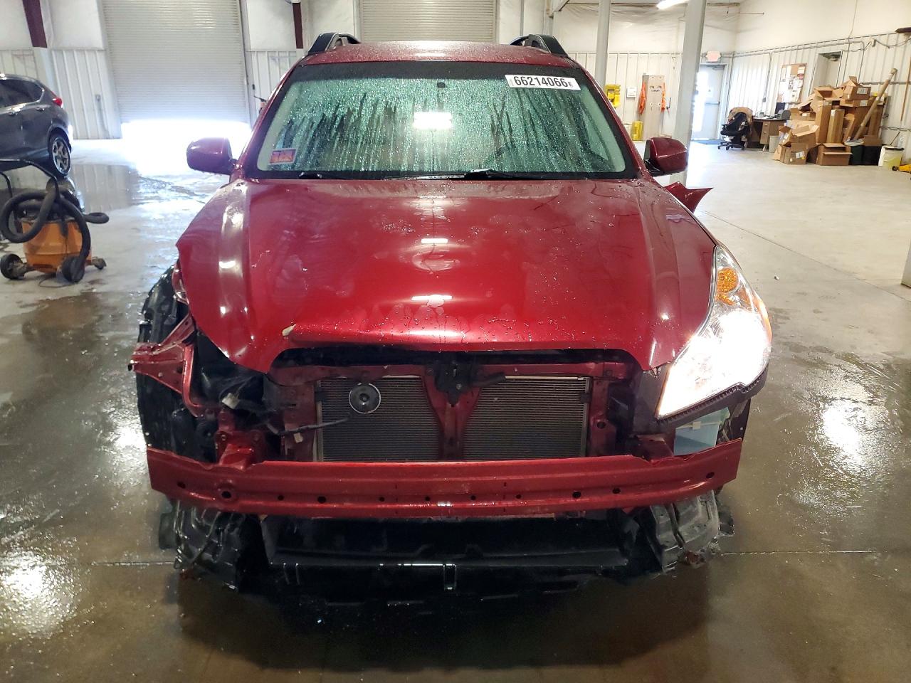 2011 Subaru Outback 2.5i Premium Red vin: 4S4BRCCC0B3369010