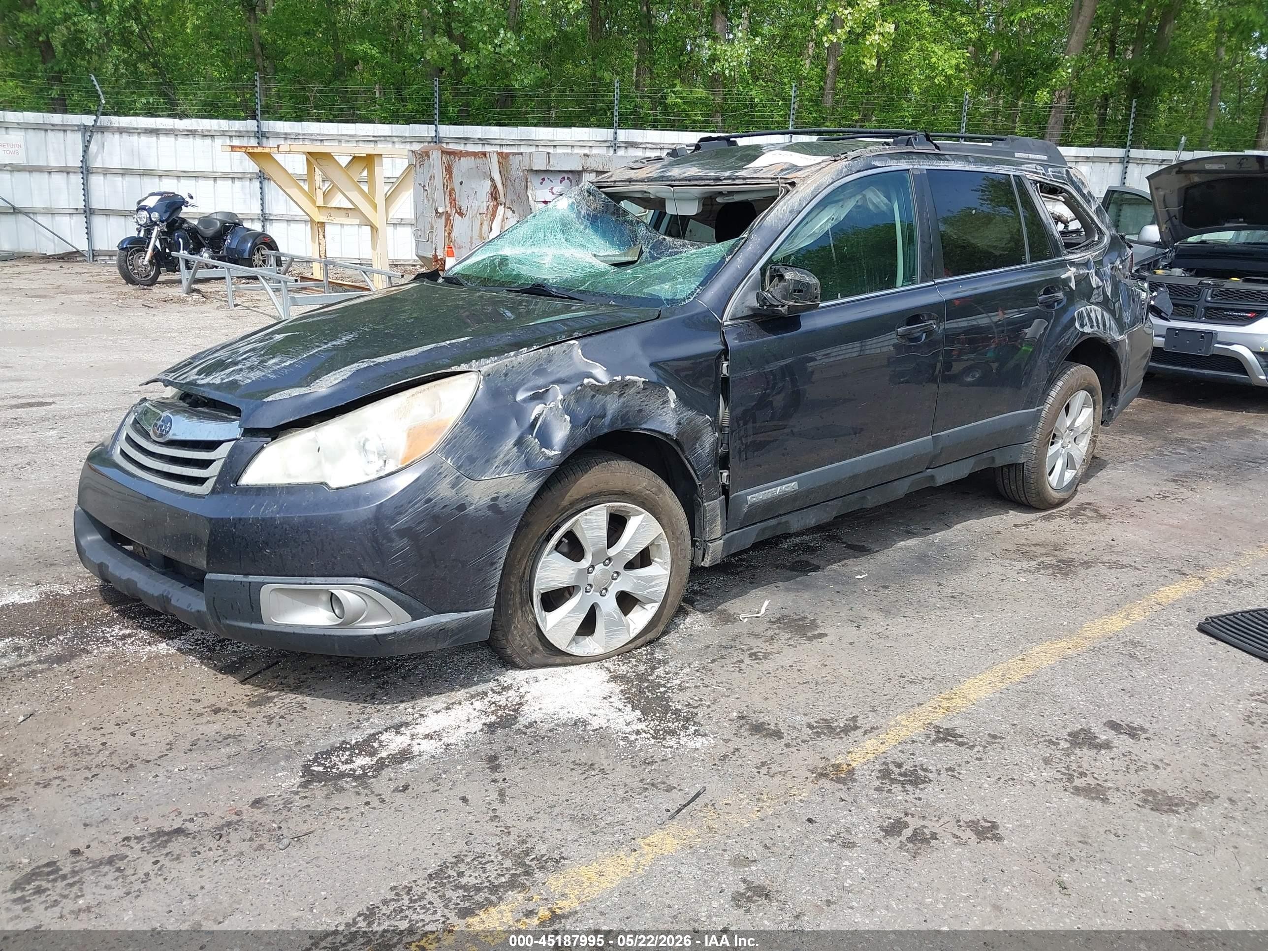2012 Subaru Outback 2.5i Premium Gray vin: 4S4BRCCC0C3214393