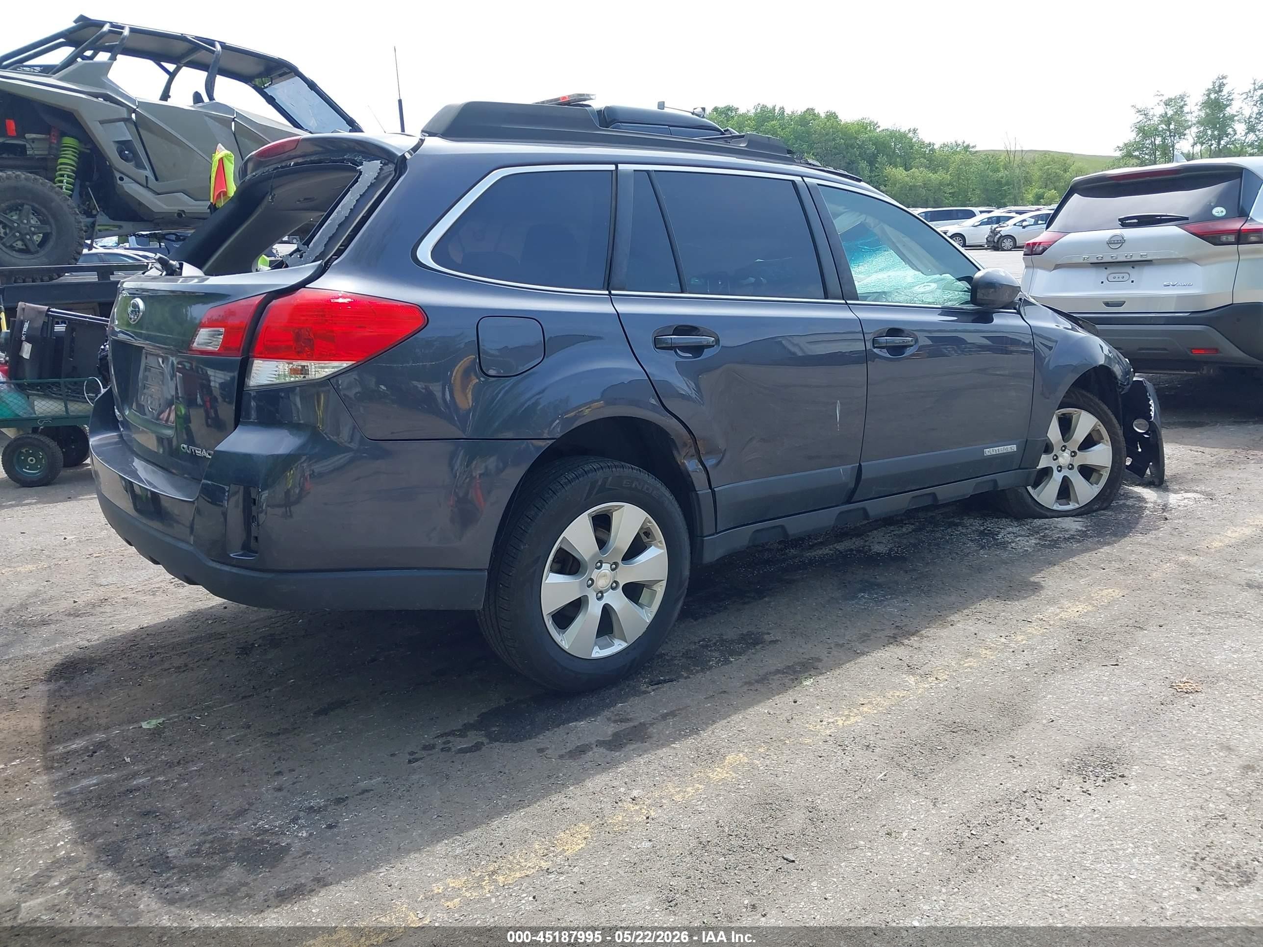 2012 Subaru Outback 2.5i Premium Gray vin: 4S4BRCCC0C3214393