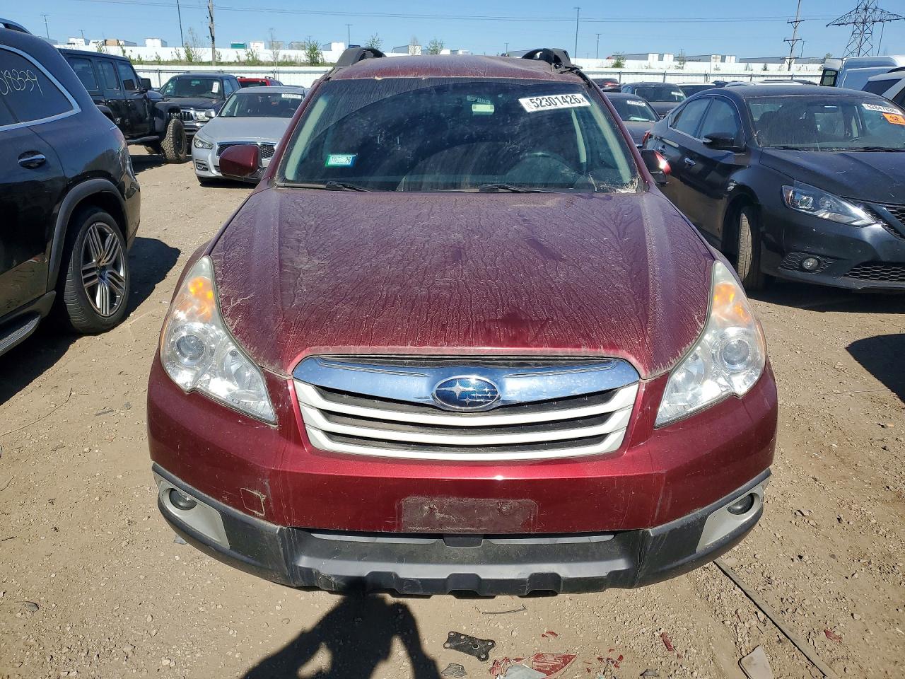 2012 Subaru Outback 2.5i Premium Maroon vin: 4S4BRCCC0C3283522