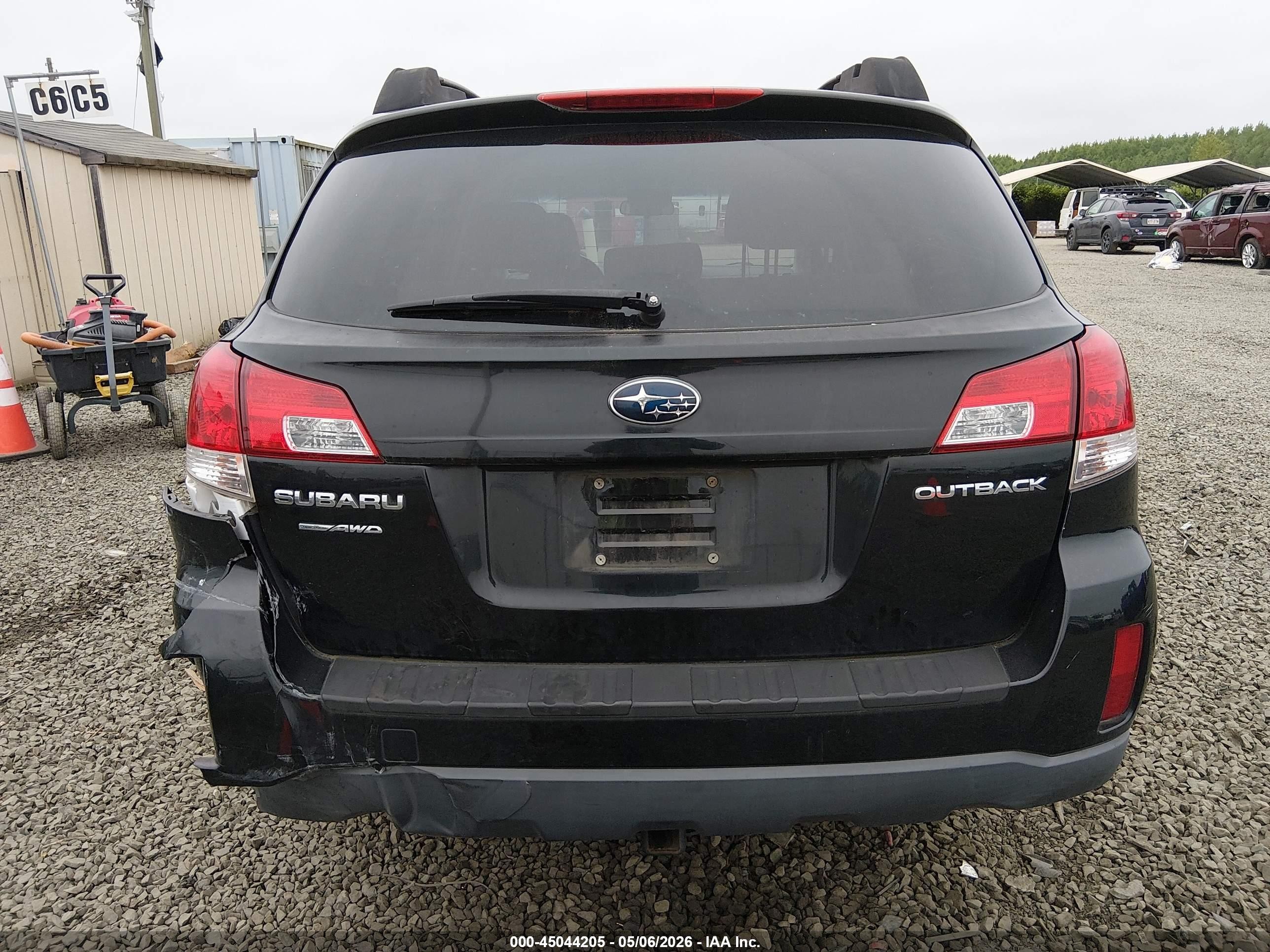 2013 Subaru Outback 2.5i Premium Черный vin: 4S4BRCCC0D3251798
