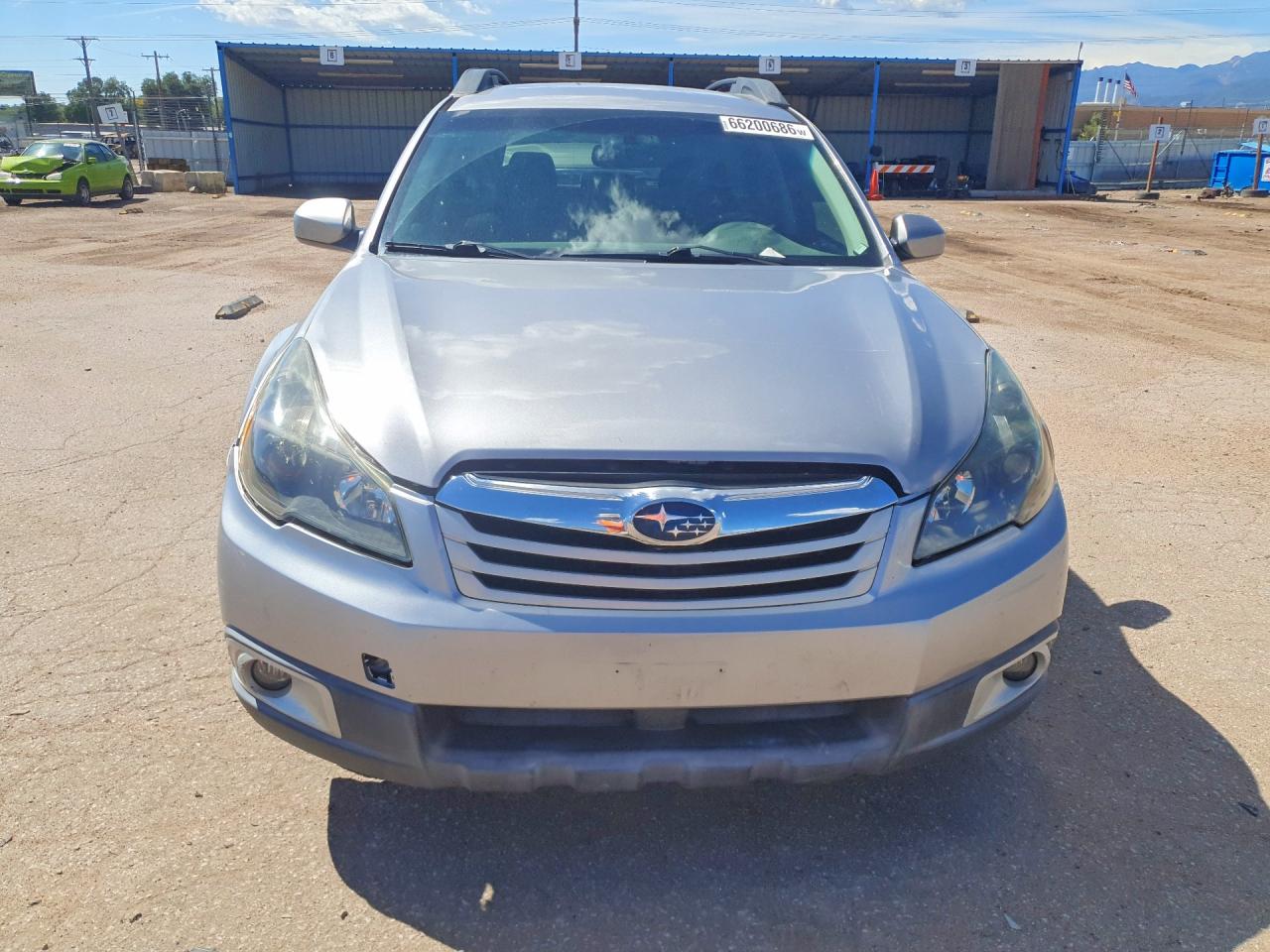 2010 Subaru Outback 2.5i Premium Silver vin: 4S4BRCCC1A3317304