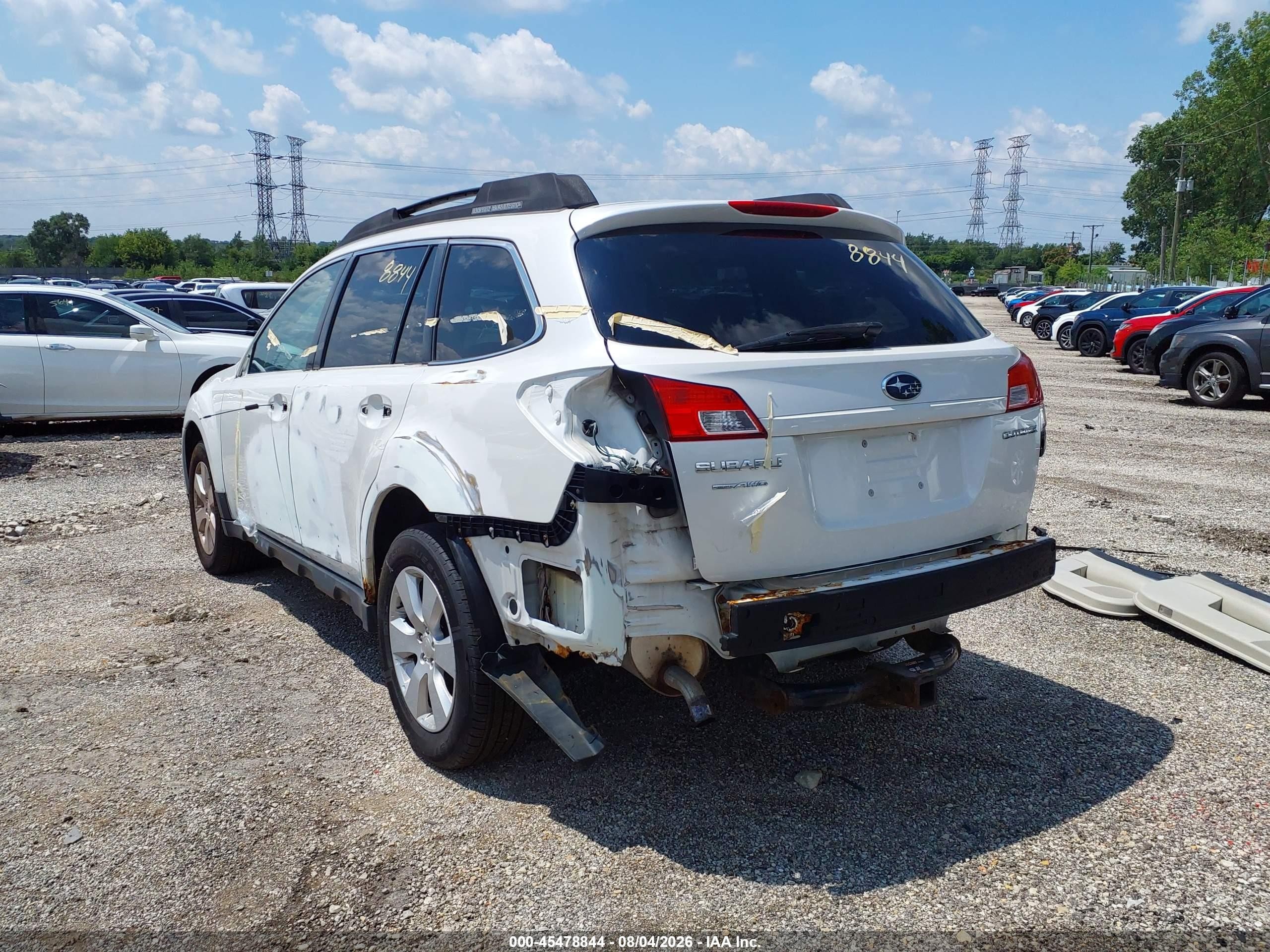 2011 Subaru Outback 2.5i Premium Белый vin: 4S4BRCCC1B3364124