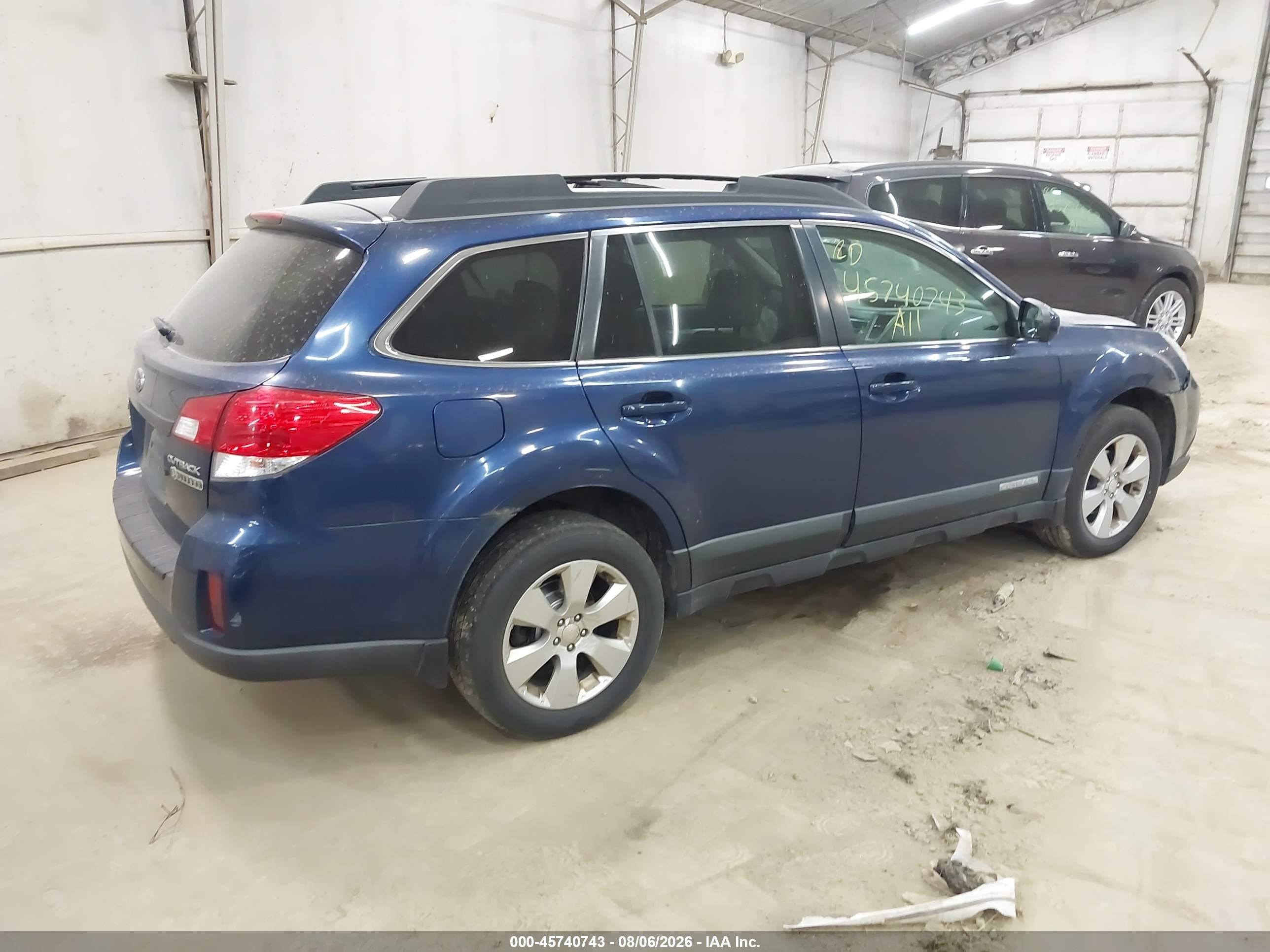 2011 Subaru Outback 2.5i Premium Blue vin: 4S4BRCCC1B3372210