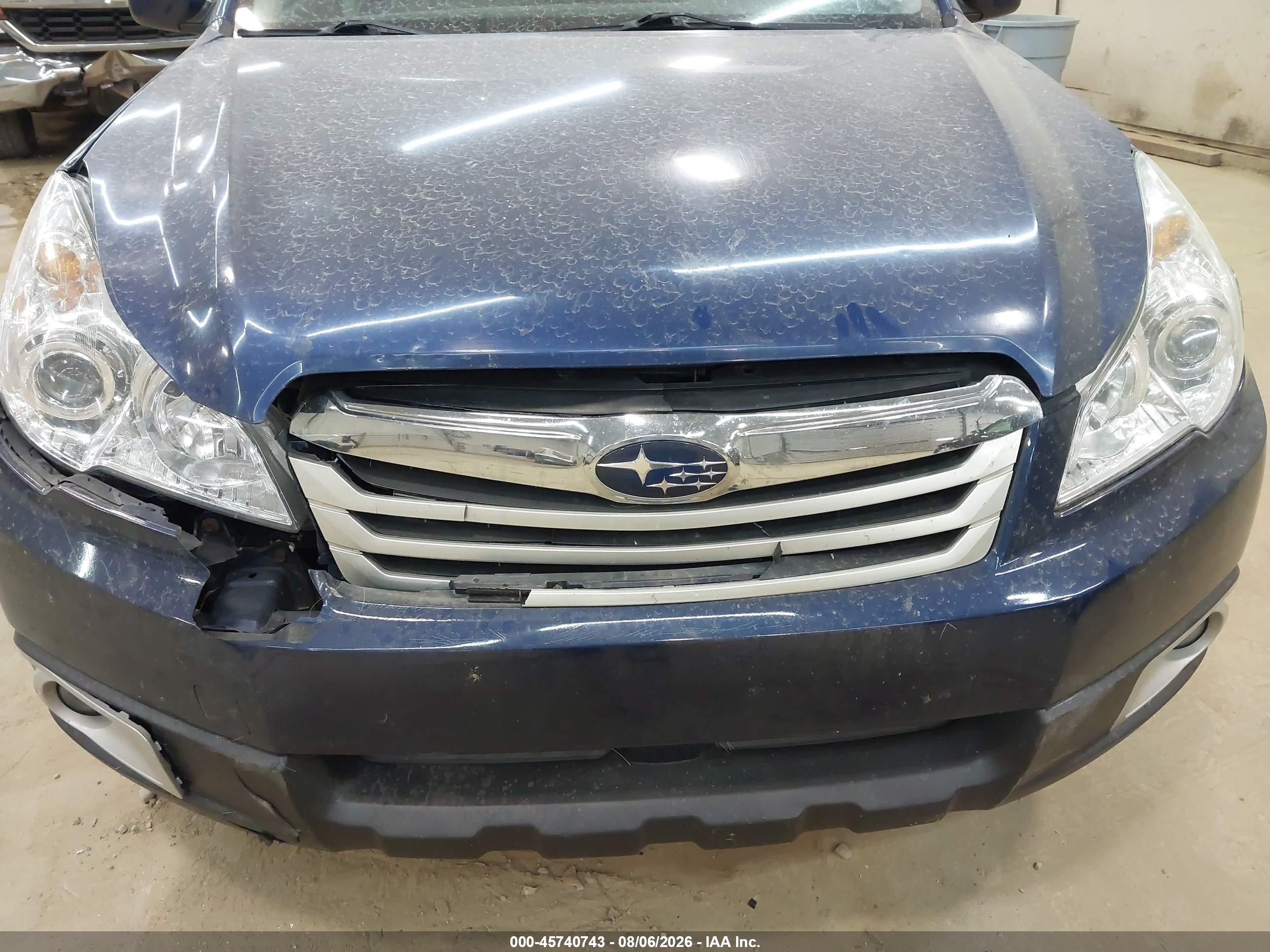 2011 Subaru Outback 2.5i Premium Blue vin: 4S4BRCCC1B3372210