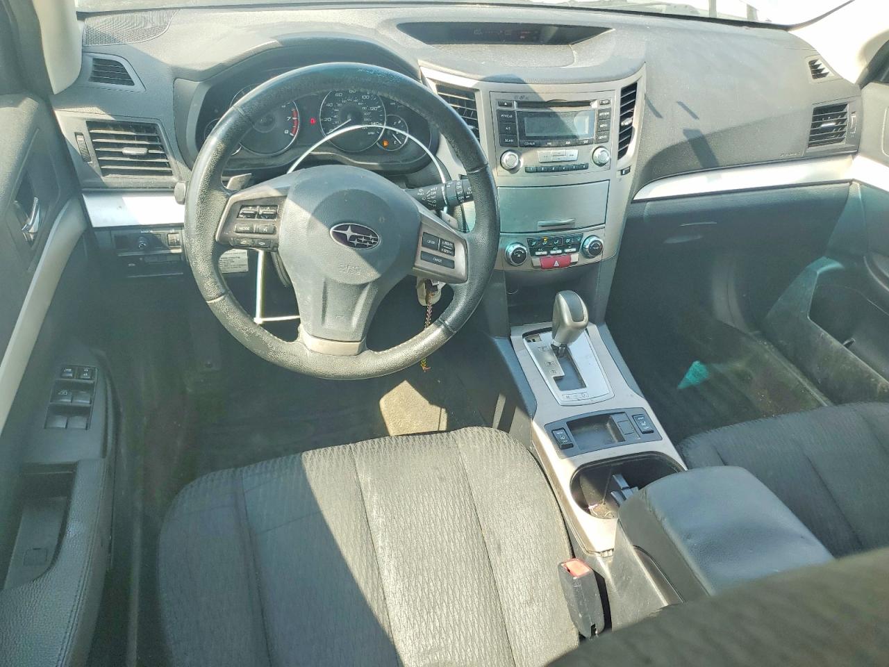 2012 Subaru Outback 2.5i Premium Silver vin: 4S4BRCCC1C3210451