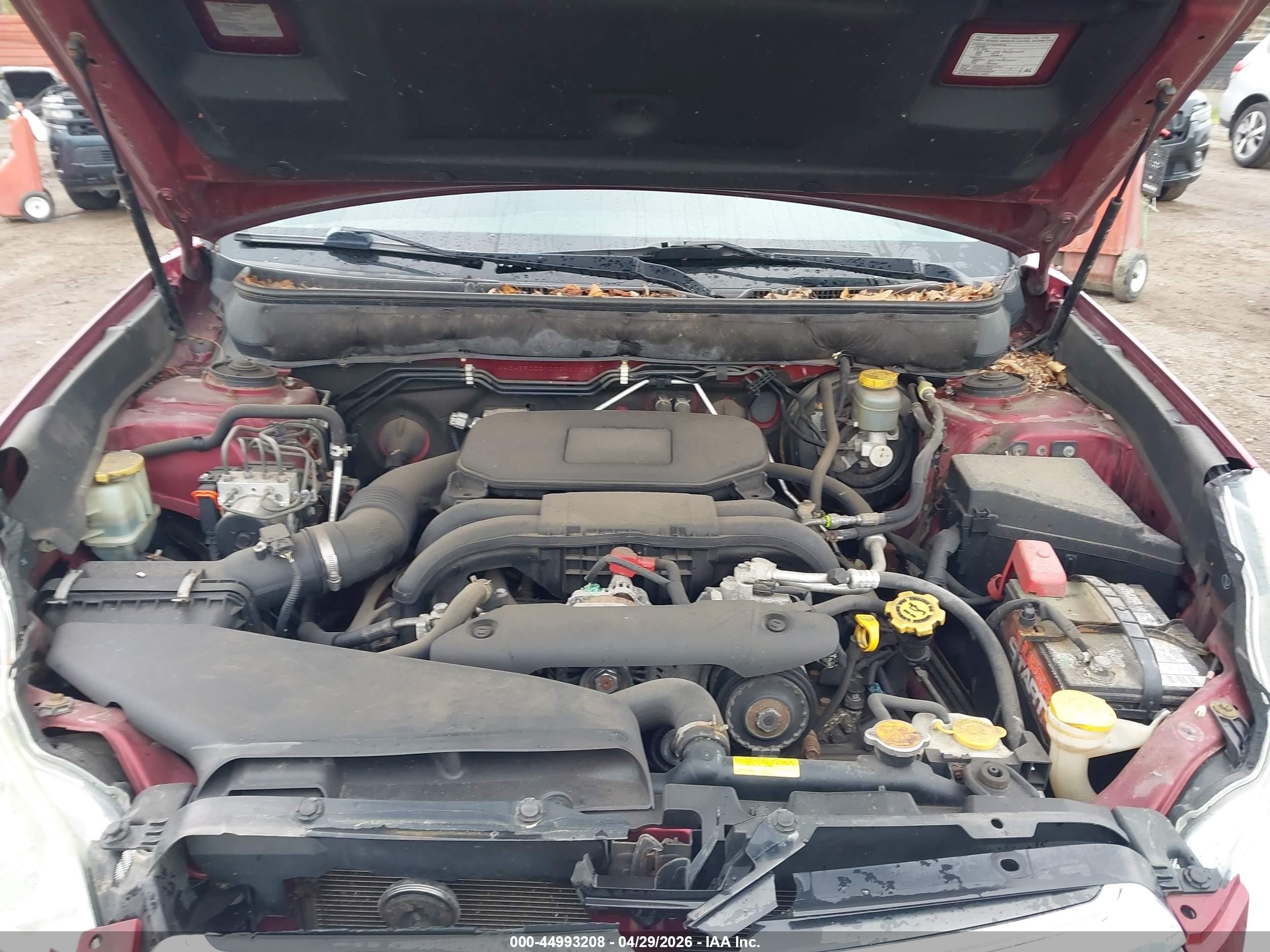 2012 Subaru Outback 2.5i Premium Red vin: 4S4BRCCC1C3240176
