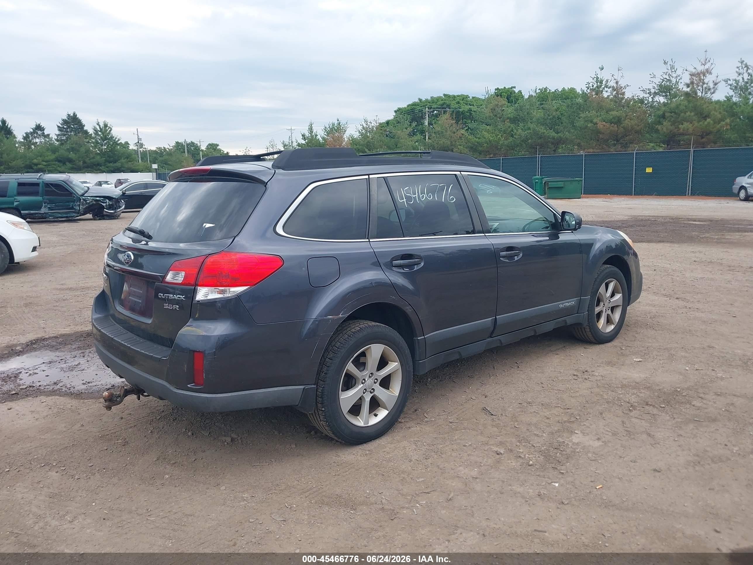 2013 Subaru Outback 2.5i Premium Gray vin: 4S4BRCCC1D3229342