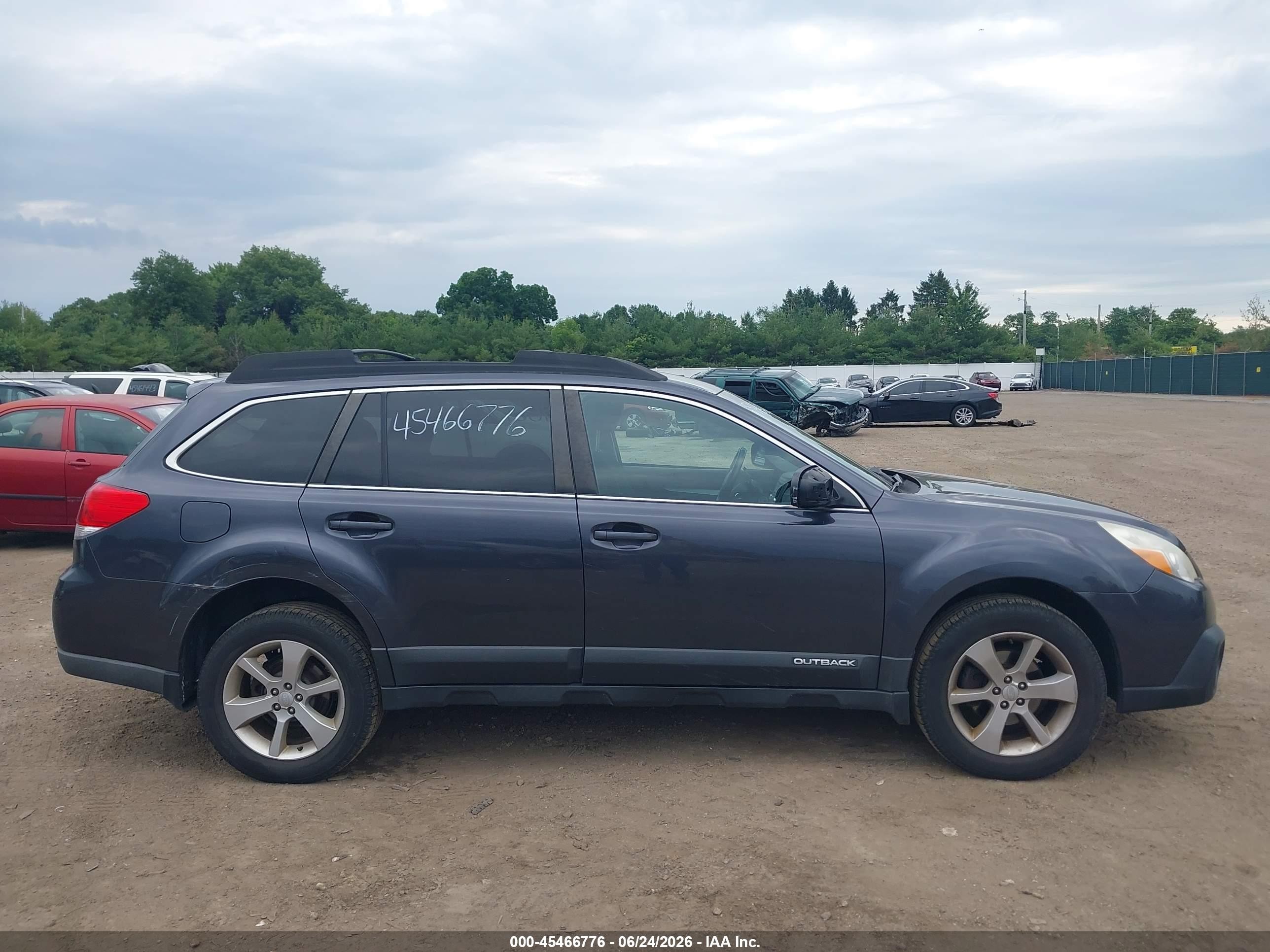 2013 Subaru Outback 2.5i Premium Gray vin: 4S4BRCCC1D3229342