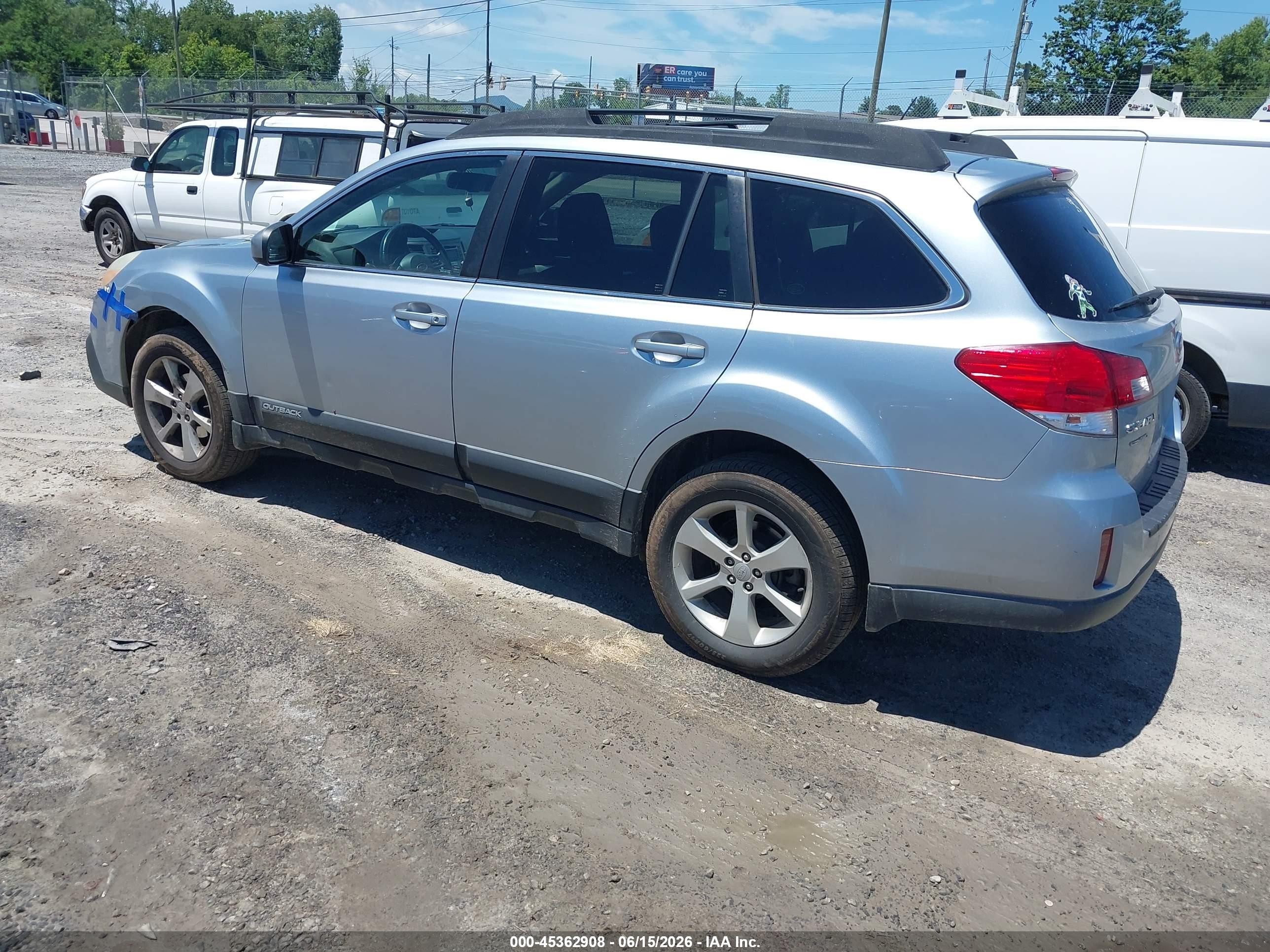 2013 Subaru Outback 2.5i Premium Blue vin: 4S4BRCCC1D3233990