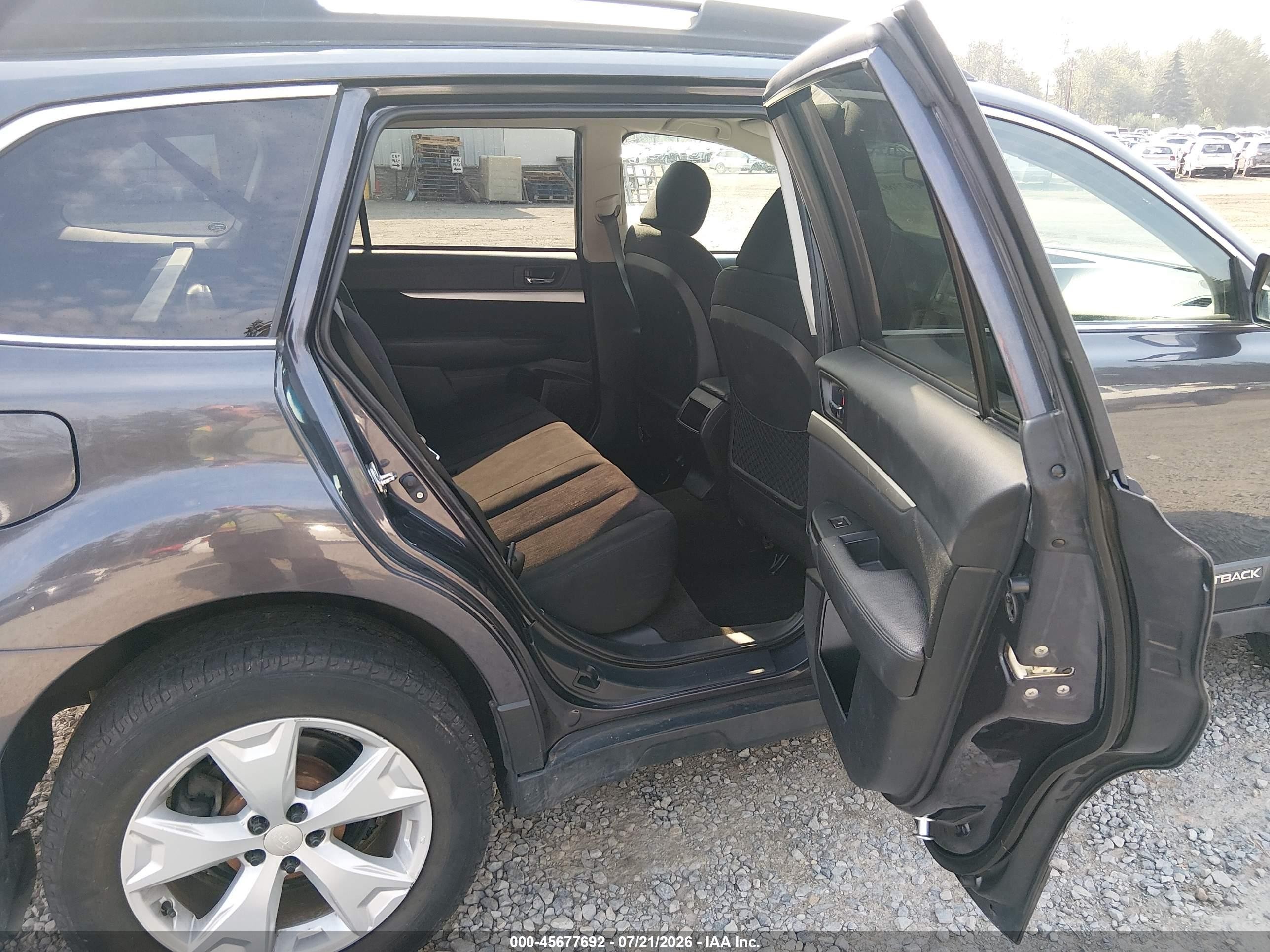 2013 Subaru Outback 2.5i Premium Gray vin: 4S4BRCCC1D3290657