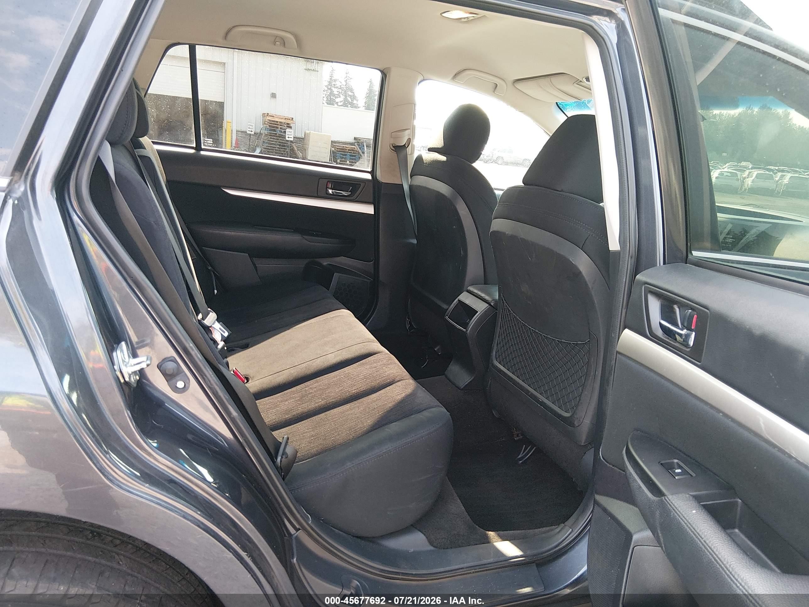 2013 Subaru Outback 2.5i Premium Gray vin: 4S4BRCCC1D3290657