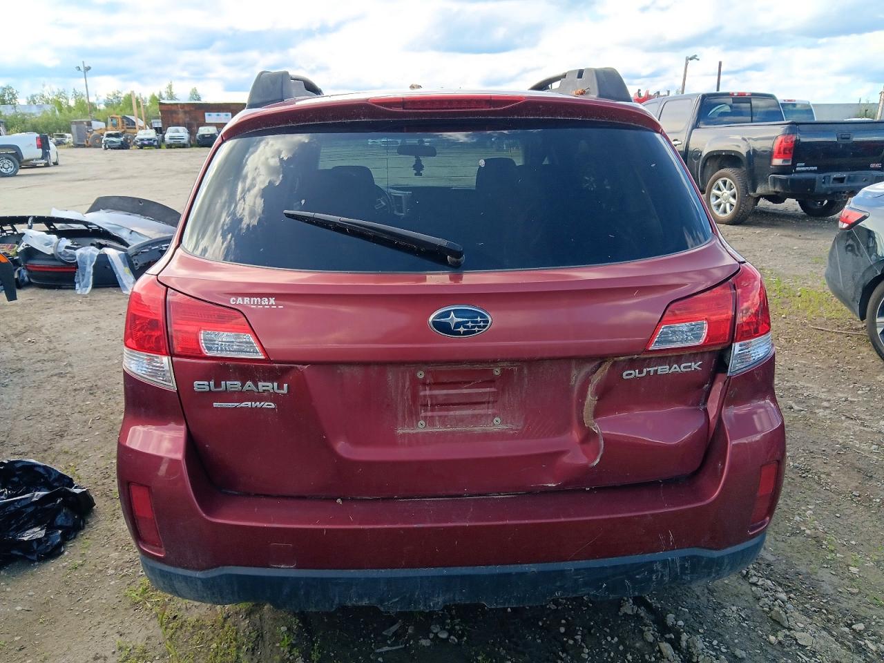 2013 Subaru Outback 2.5i Premium Красный vin: 4S4BRCCC1D3318246