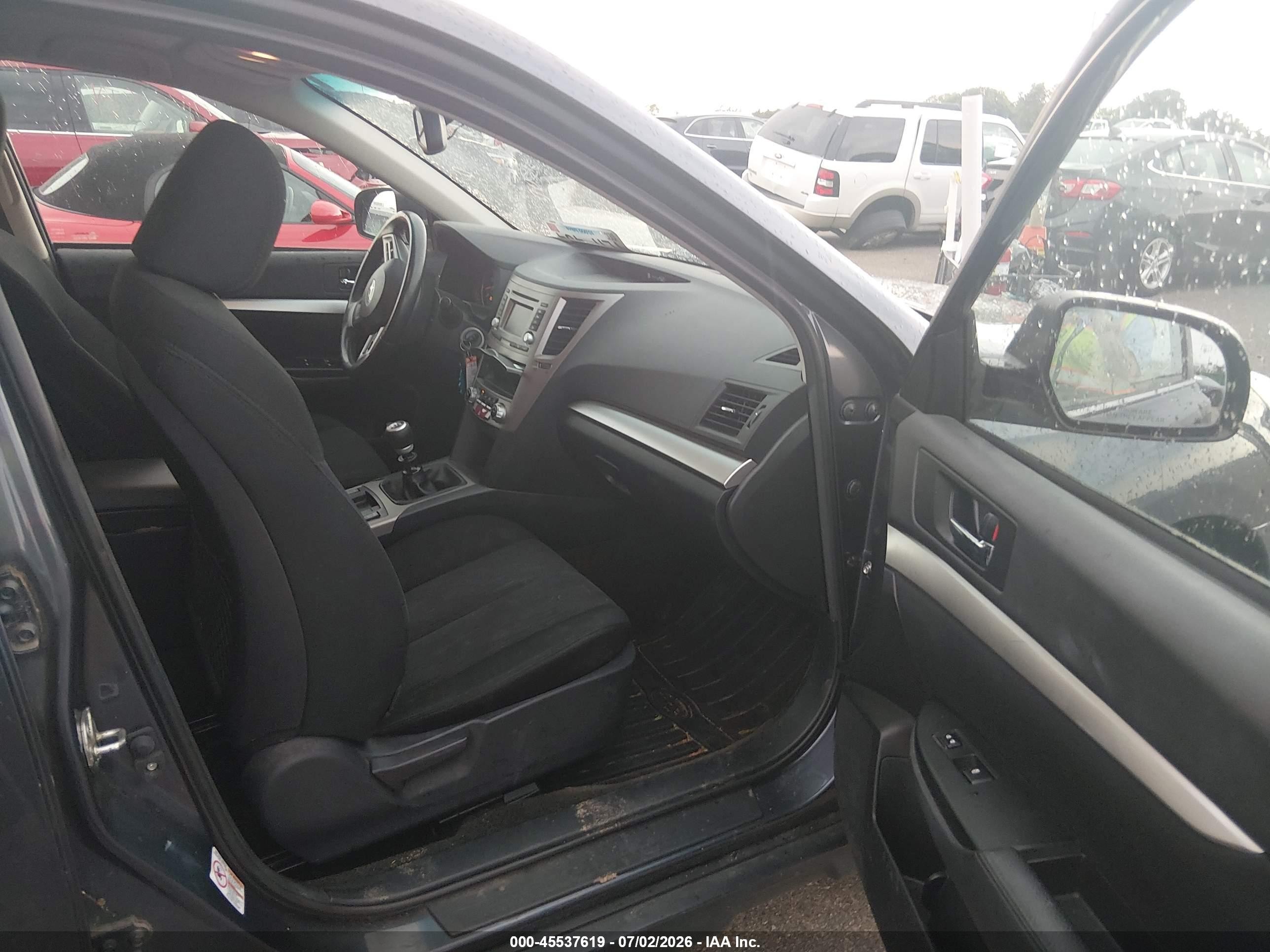 2014 Subaru Outback 2.5i Premium Blue vin: 4S4BRCCC1E1266176