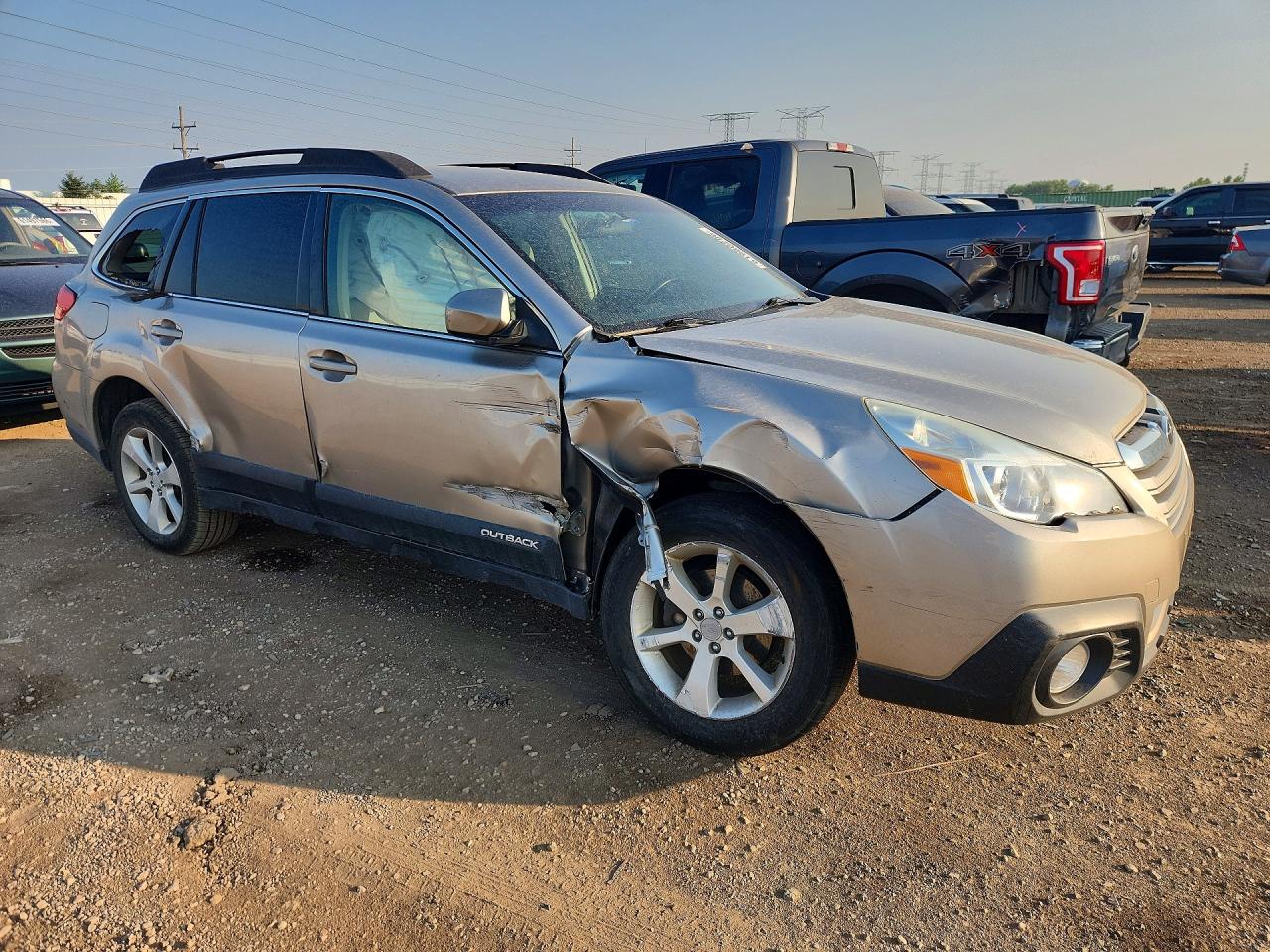 2014 Subaru Outback 2.5i Premium Gray vin: 4S4BRCCC1E3217872