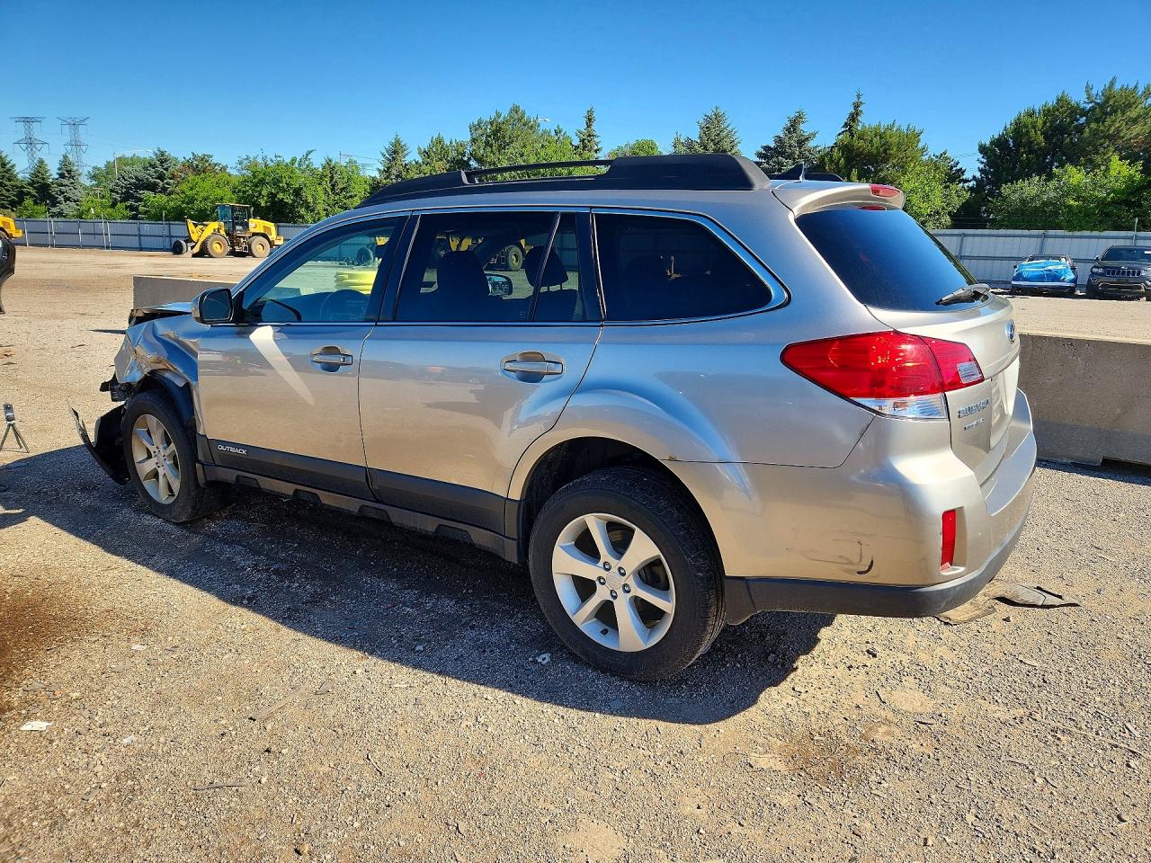 2014 Subaru Outback 2.5i Premium Gray vin: 4S4BRCCC1E3233022