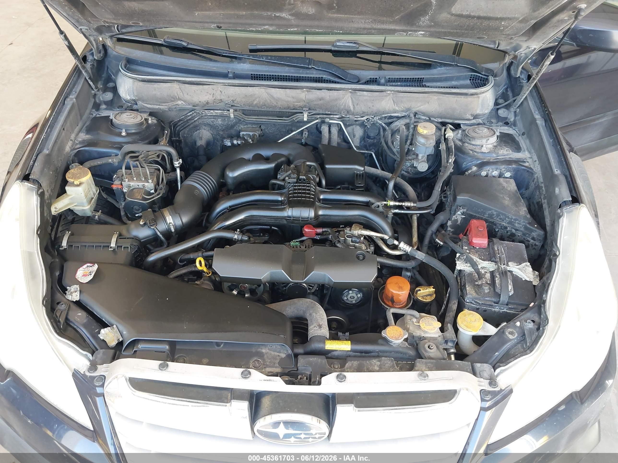 2014 Subaru Outback 2.5i Premium Blue vin: 4S4BRCCC1E3254176