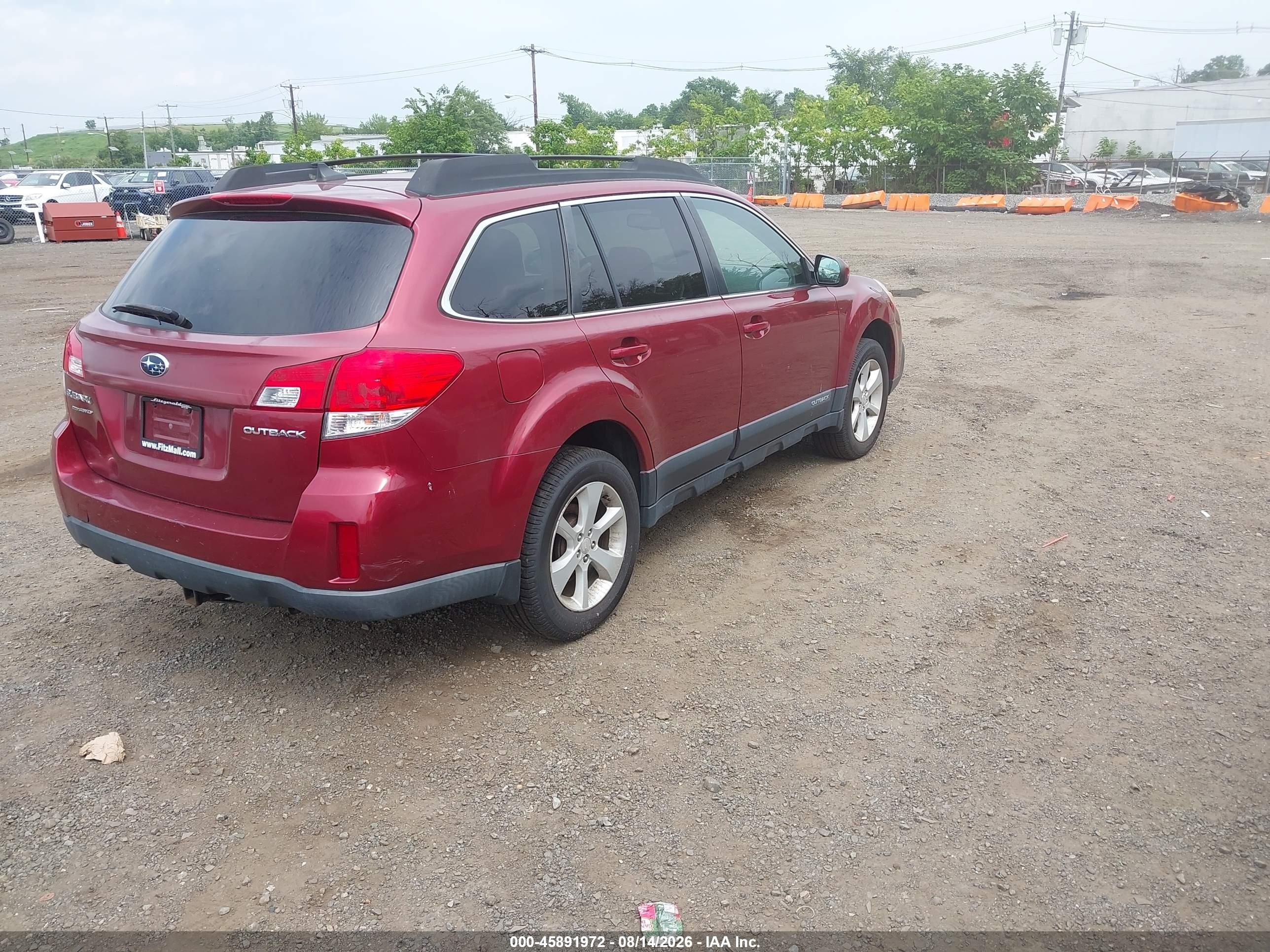 2014 Subaru Outback 2.5i Premium Red vin: 4S4BRCCC1E3259412