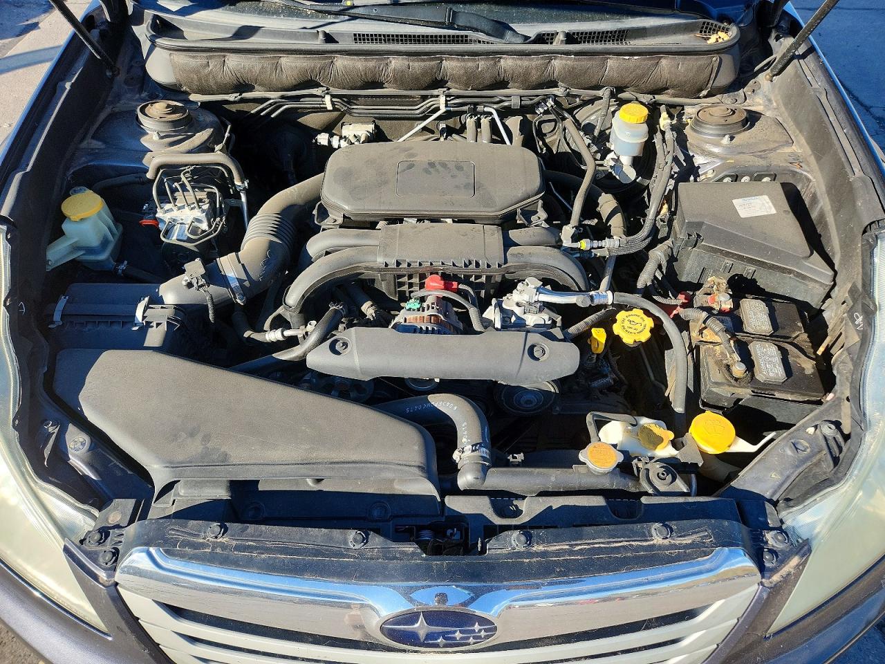 2011 Subaru Outback 2.5i Premium Gray vin: 4S4BRCCC2B3317636
