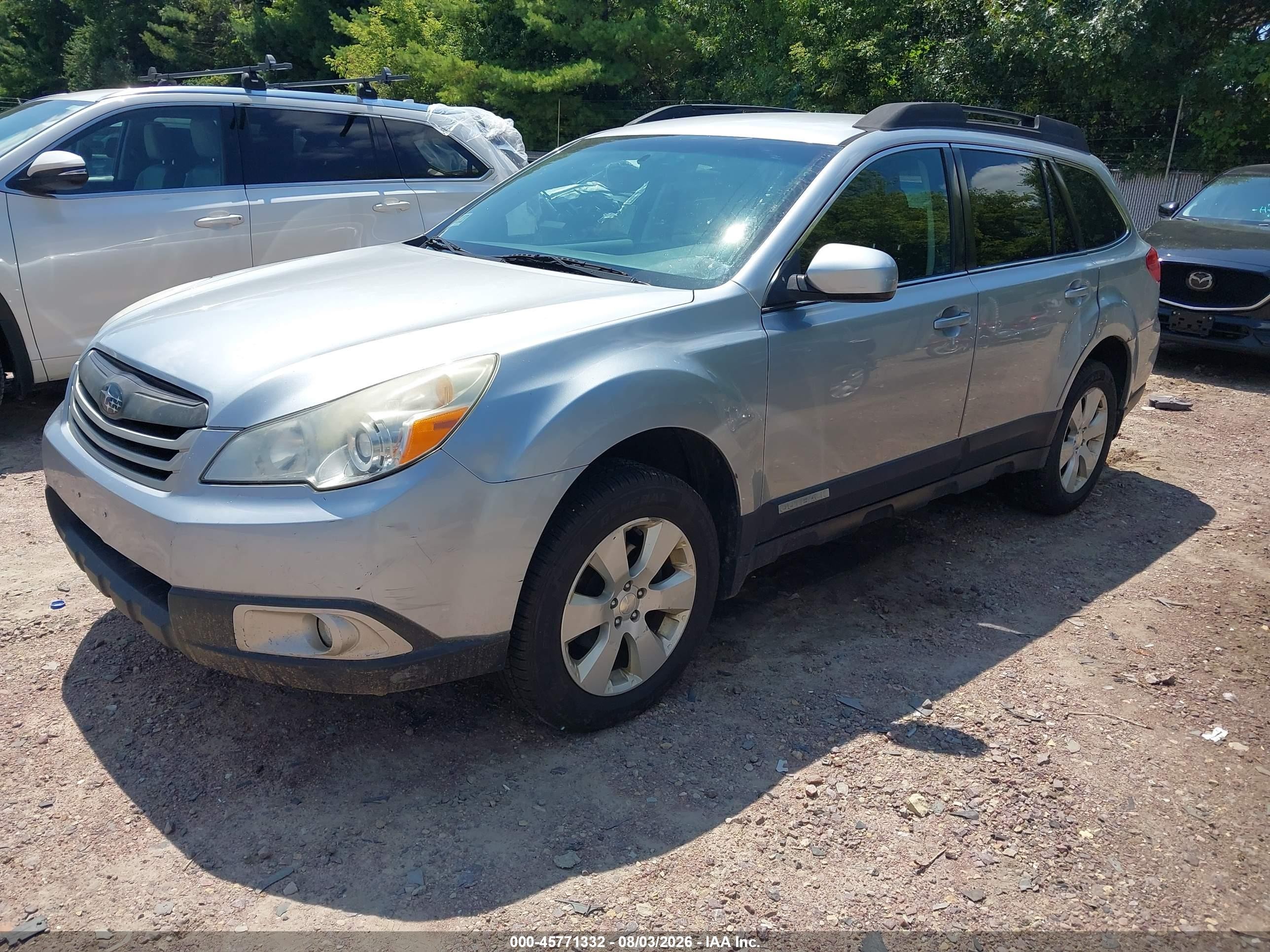 2012 Subaru Outback 2.5i Premium Silver vin: 4S4BRCCC2C3221698