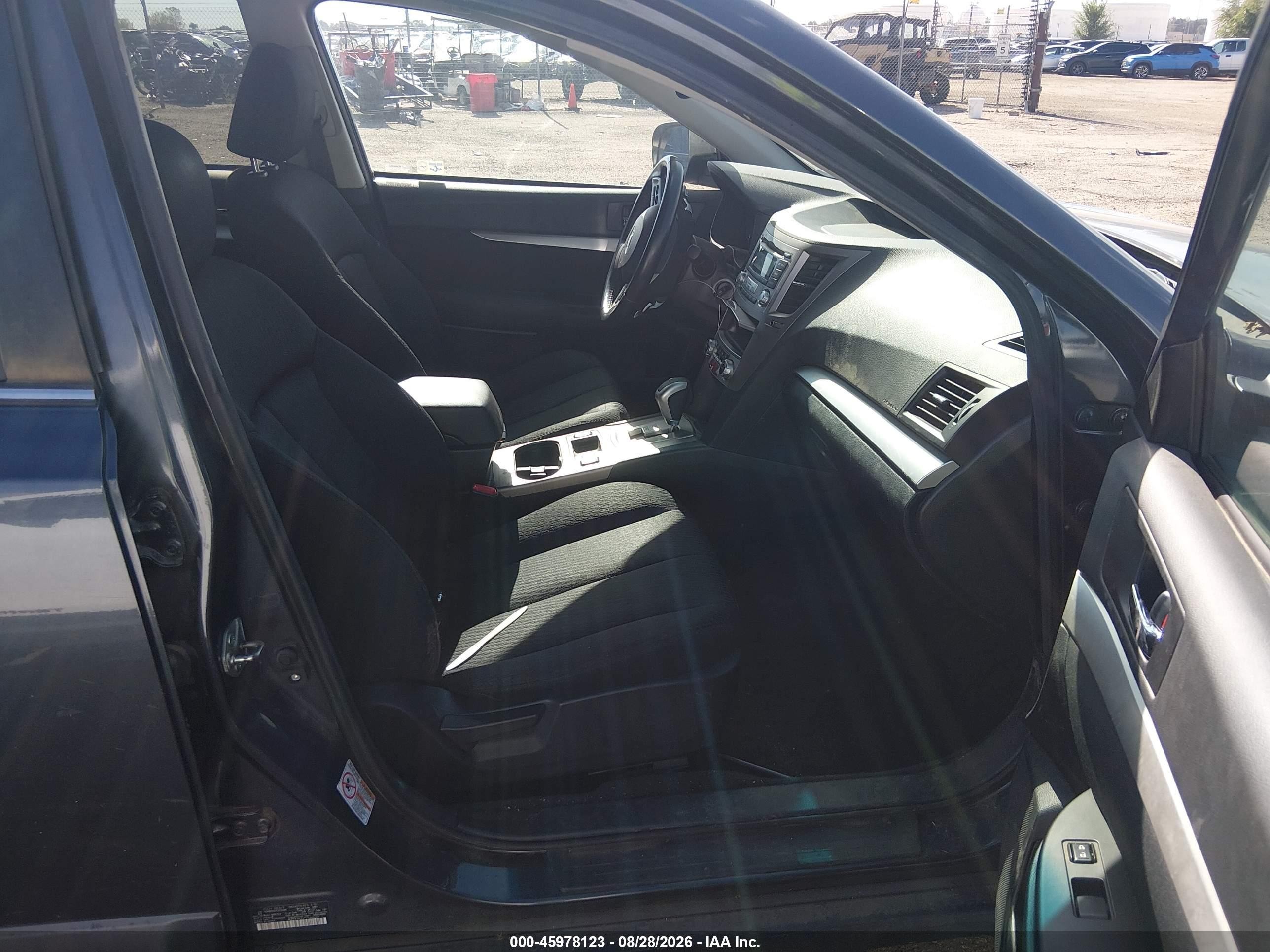 2012 Subaru Outback 2.5i Premium Black vin: 4S4BRCCC2C3226206