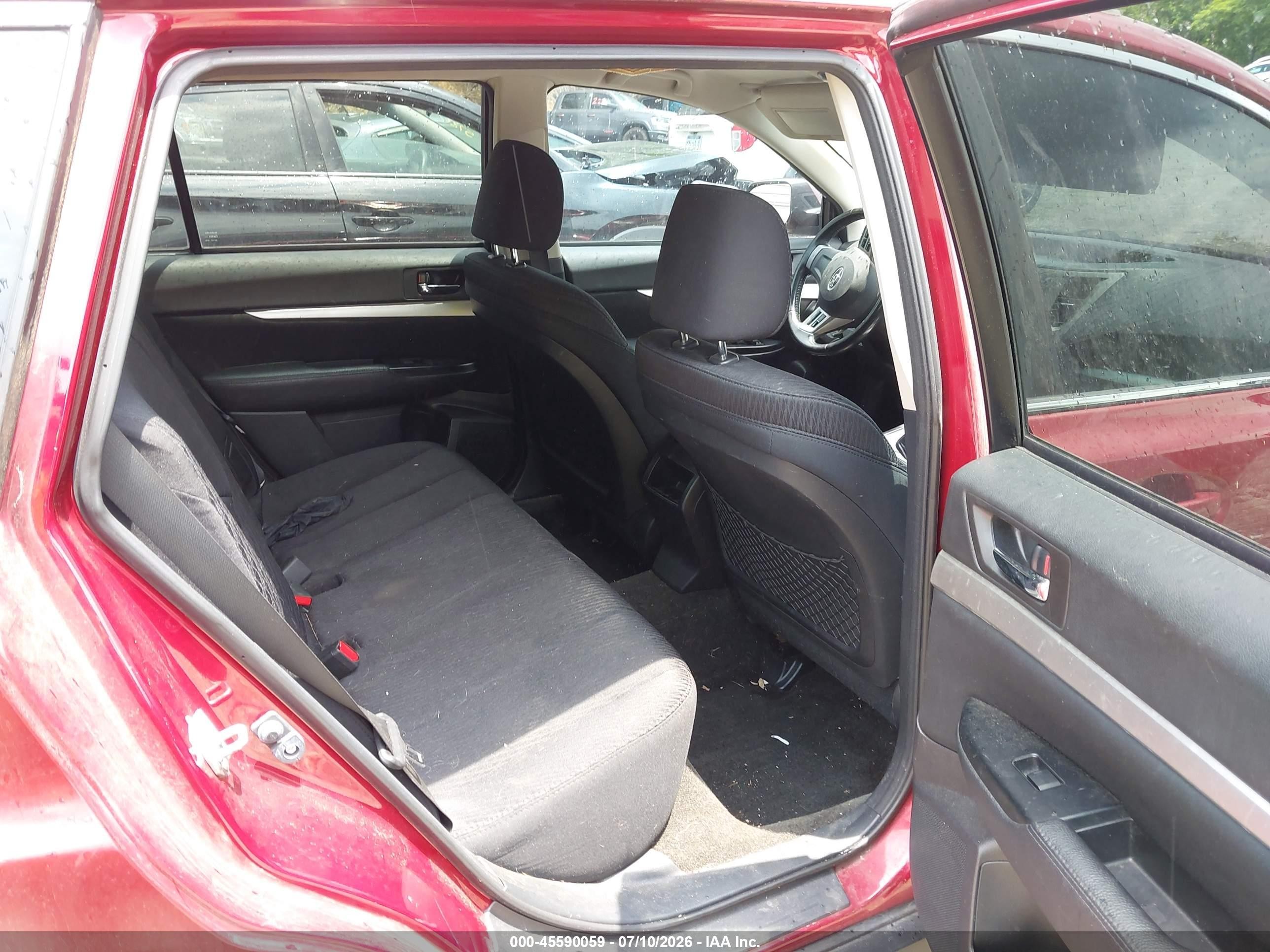 2012 Subaru Outback 2.5i Premium Red vin: 4S4BRCCC2C3252143