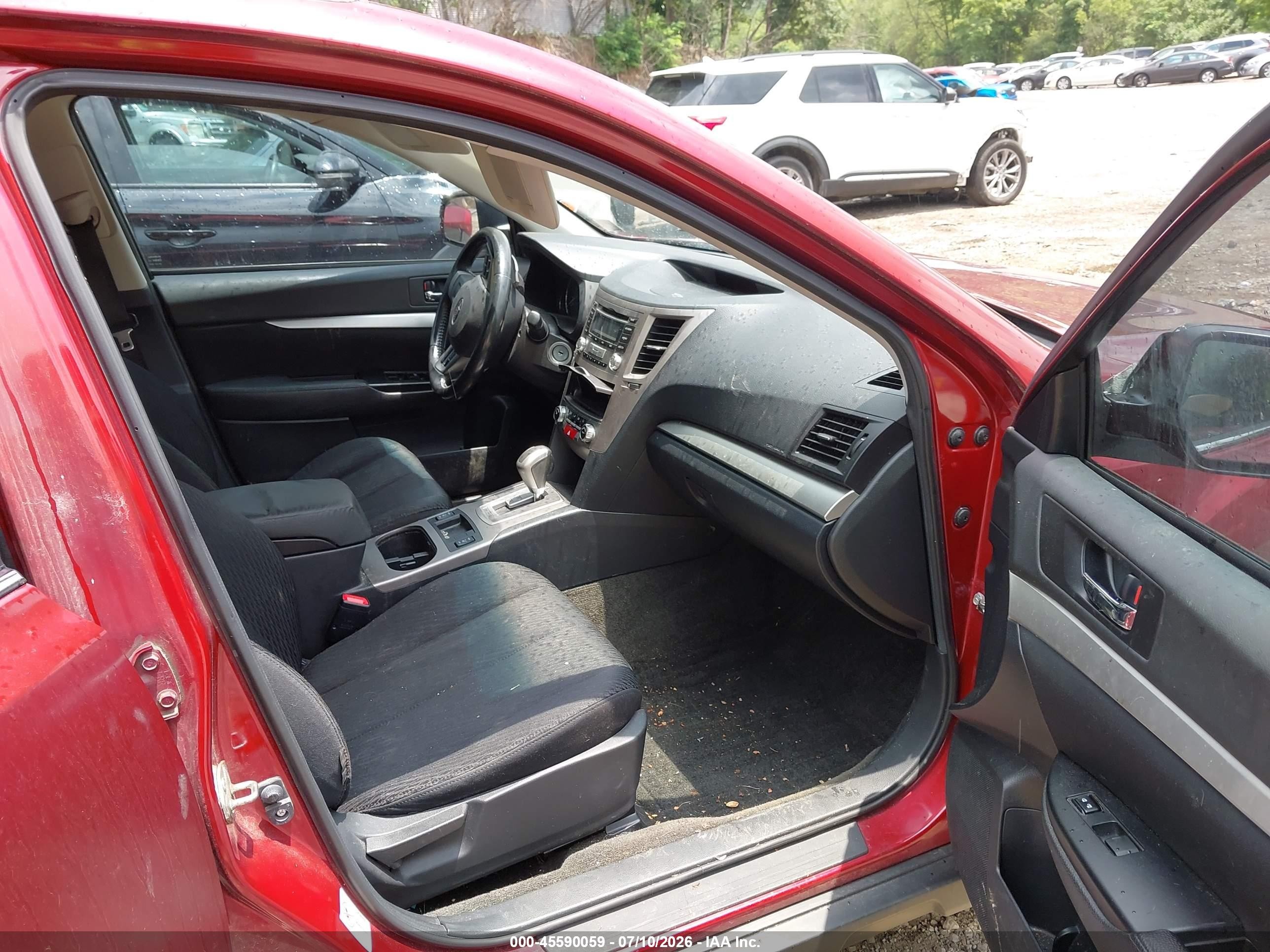 2012 Subaru Outback 2.5i Premium Red vin: 4S4BRCCC2C3252143