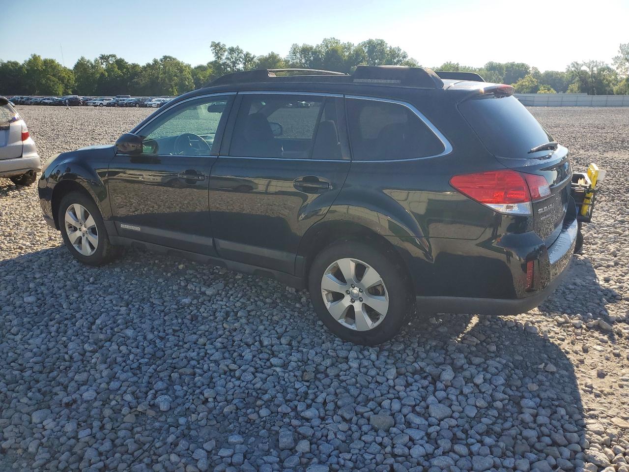 2011 Subaru Outback 2.5i Premium Black vin: 4S4BRCCC3B3369387