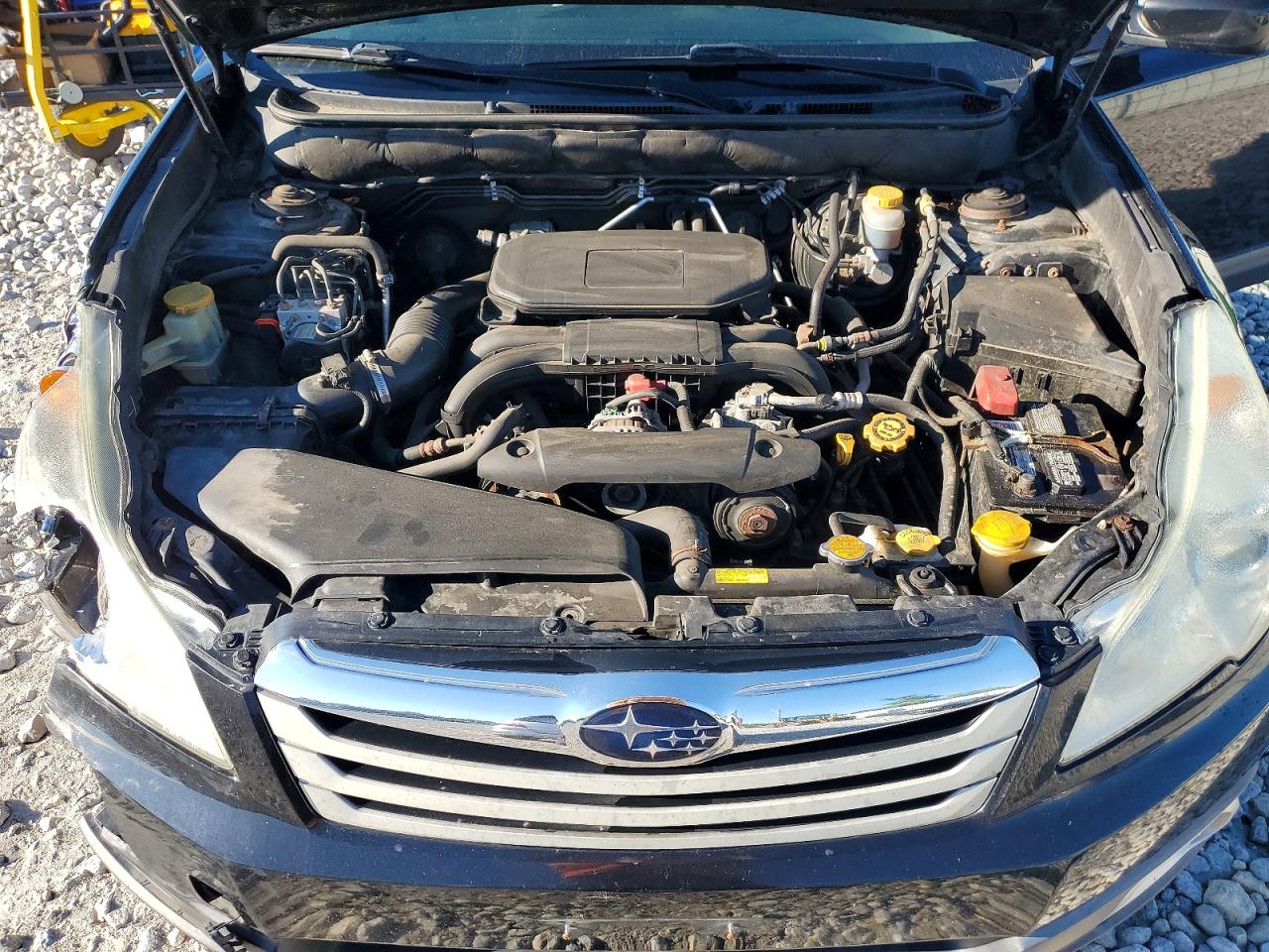 2011 Subaru Outback 2.5i Premium Black vin: 4S4BRCCC3B3369387