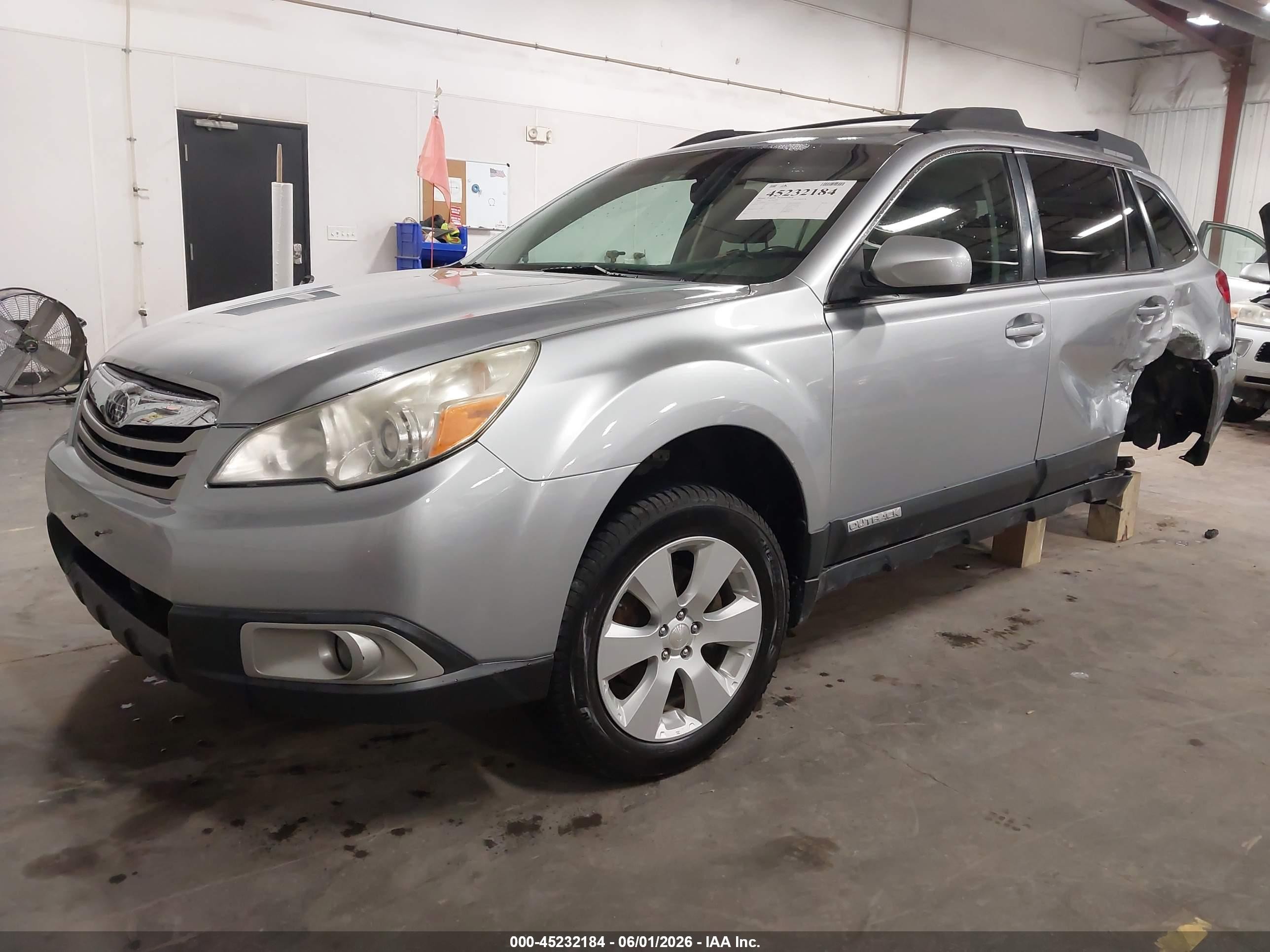 2012 Subaru Outback 2.5i Premium Light Blue vin: 4S4BRCCC3C3217014