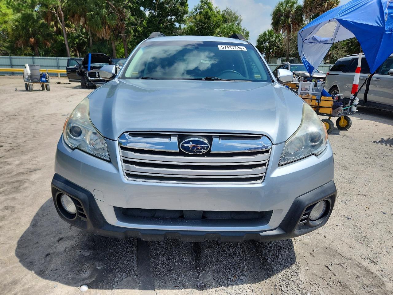 2013 Subaru Outback 2.5i Premium Silver vin: 4S4BRCCC3D3254470