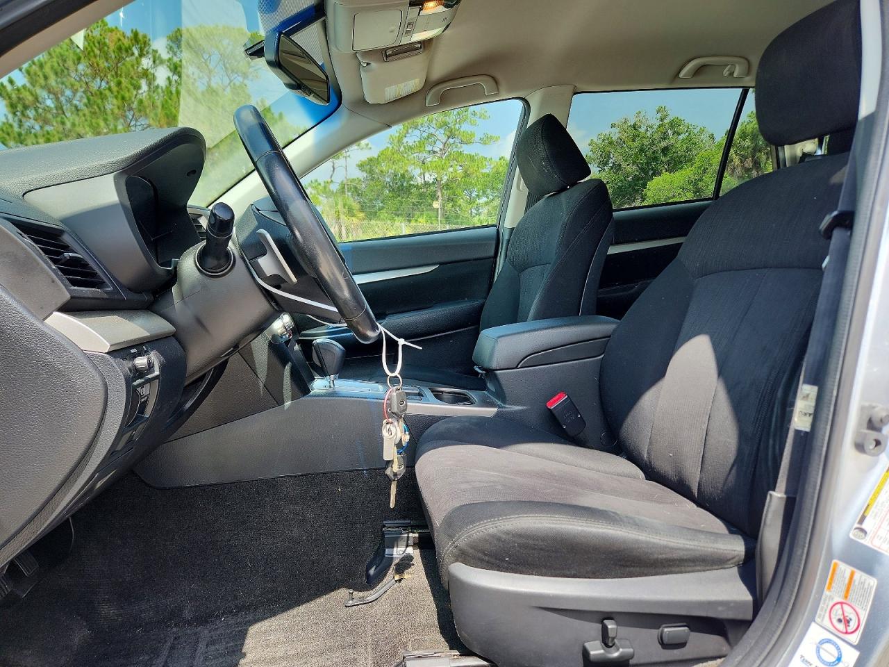 2013 Subaru Outback 2.5i Premium Silver vin: 4S4BRCCC3D3254470