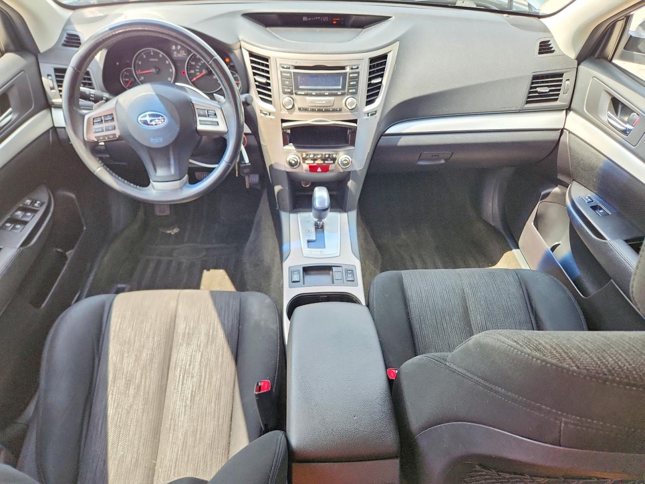 2013 Subaru Outback 2.5i Premium Silver vin: 4S4BRCCC3D3254470