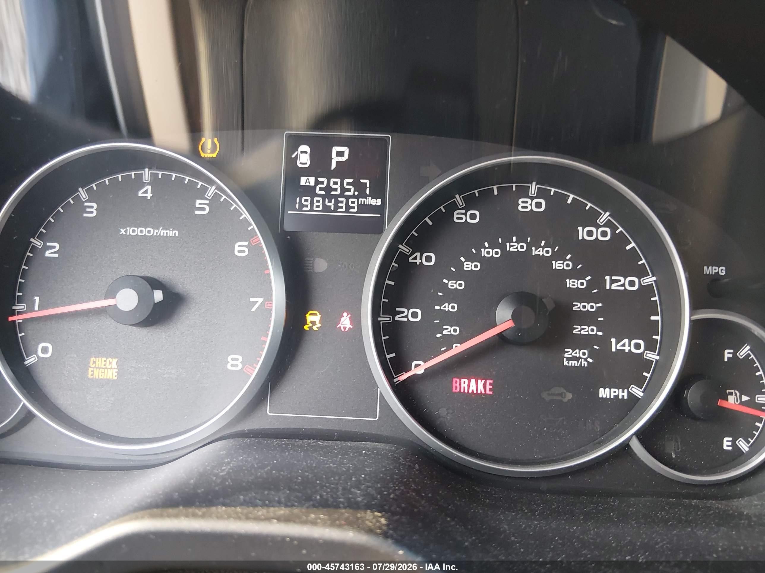 2013 Subaru Outback 2.5i Premium White vin: 4S4BRCCC3D3274105