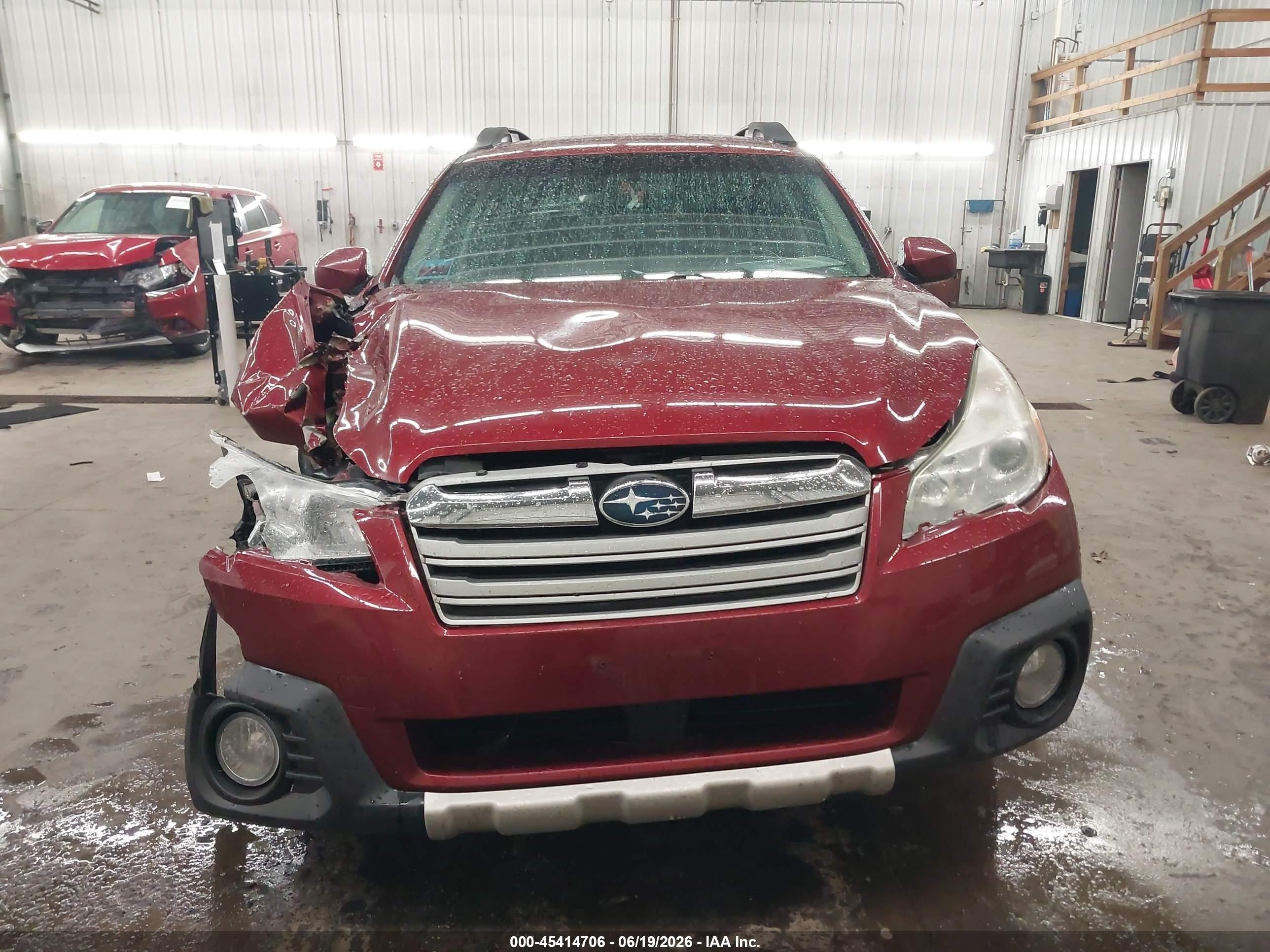 2014 Subaru Outback 2.5i Premium Red vin: 4S4BRCCC3E3288944