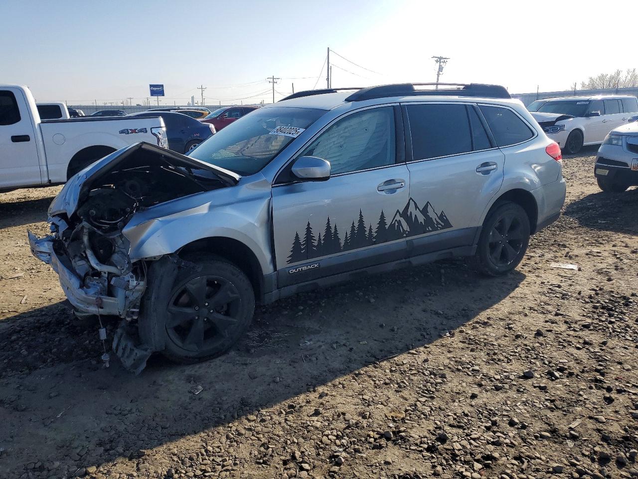 2014 Subaru Outback 2.5i Premium Серебряный vin: 4S4BRCCC3E3314295