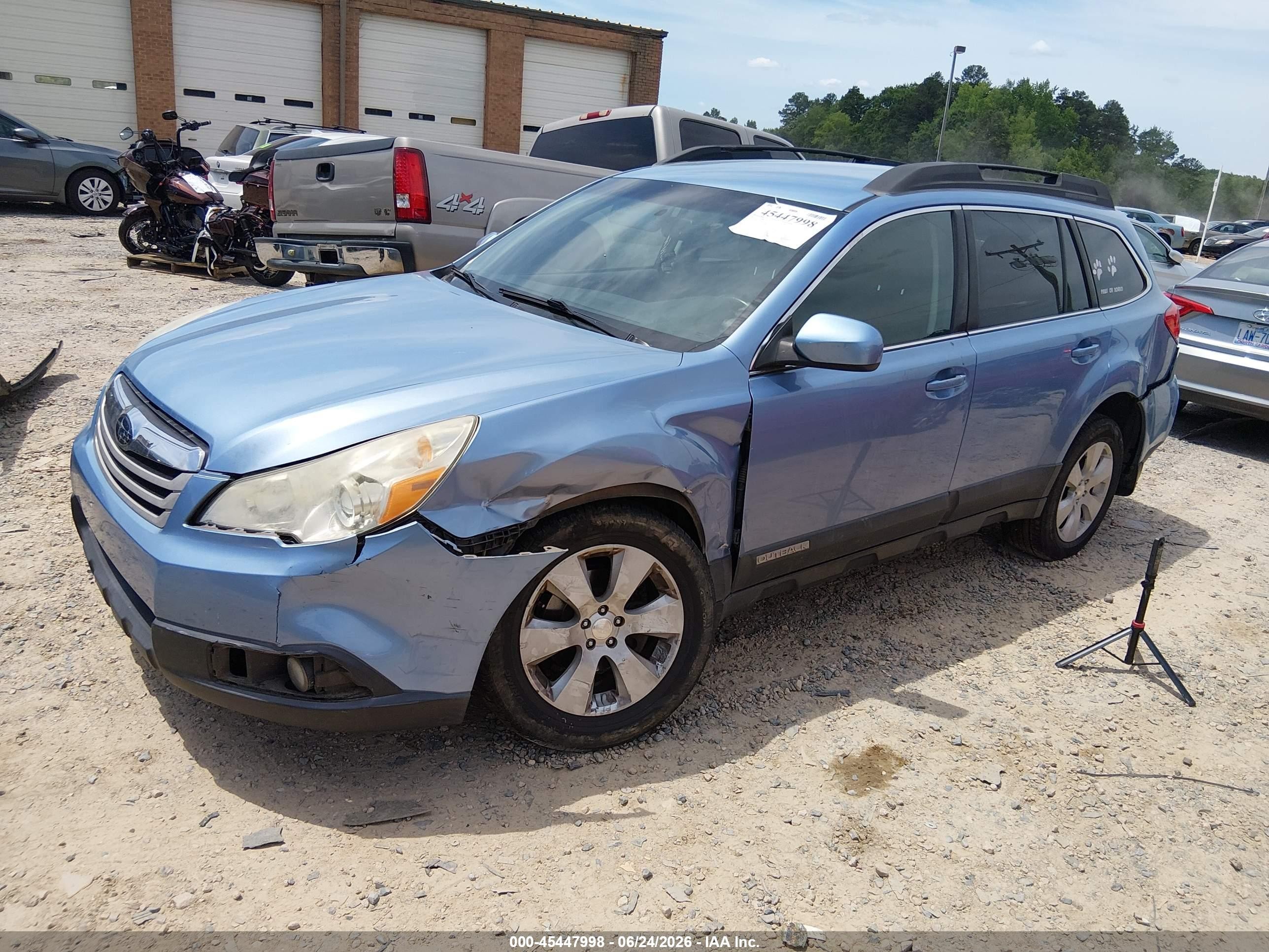2010 Subaru Outback 2.5i Premium Light Blue vin: 4S4BRCCC4A3350099