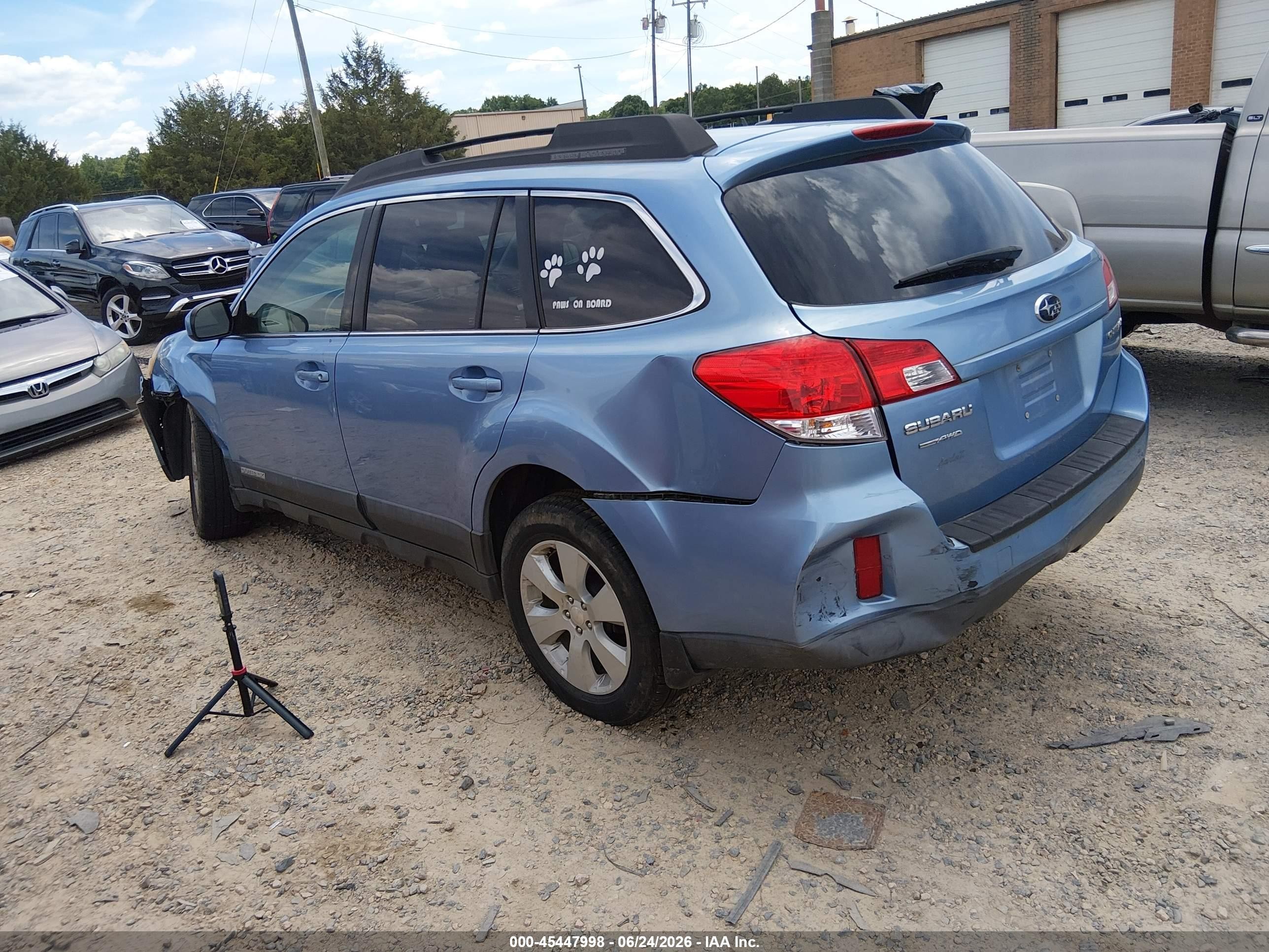 2010 Subaru Outback 2.5i Premium Light Blue vin: 4S4BRCCC4A3350099