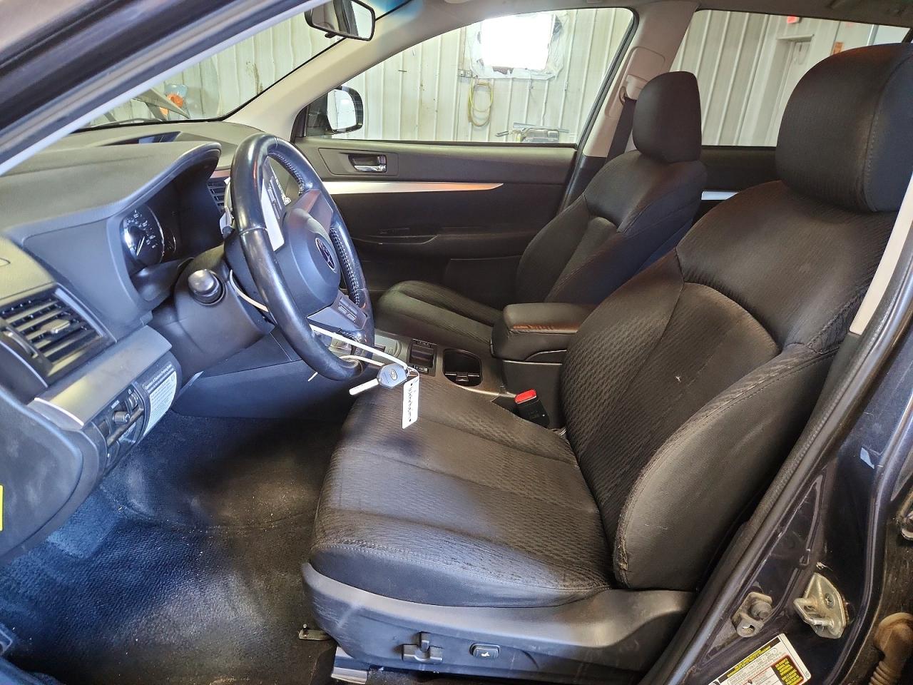 2011 Subaru Outback 2.5i Premium Black vin: 4S4BRCCC4B3313930