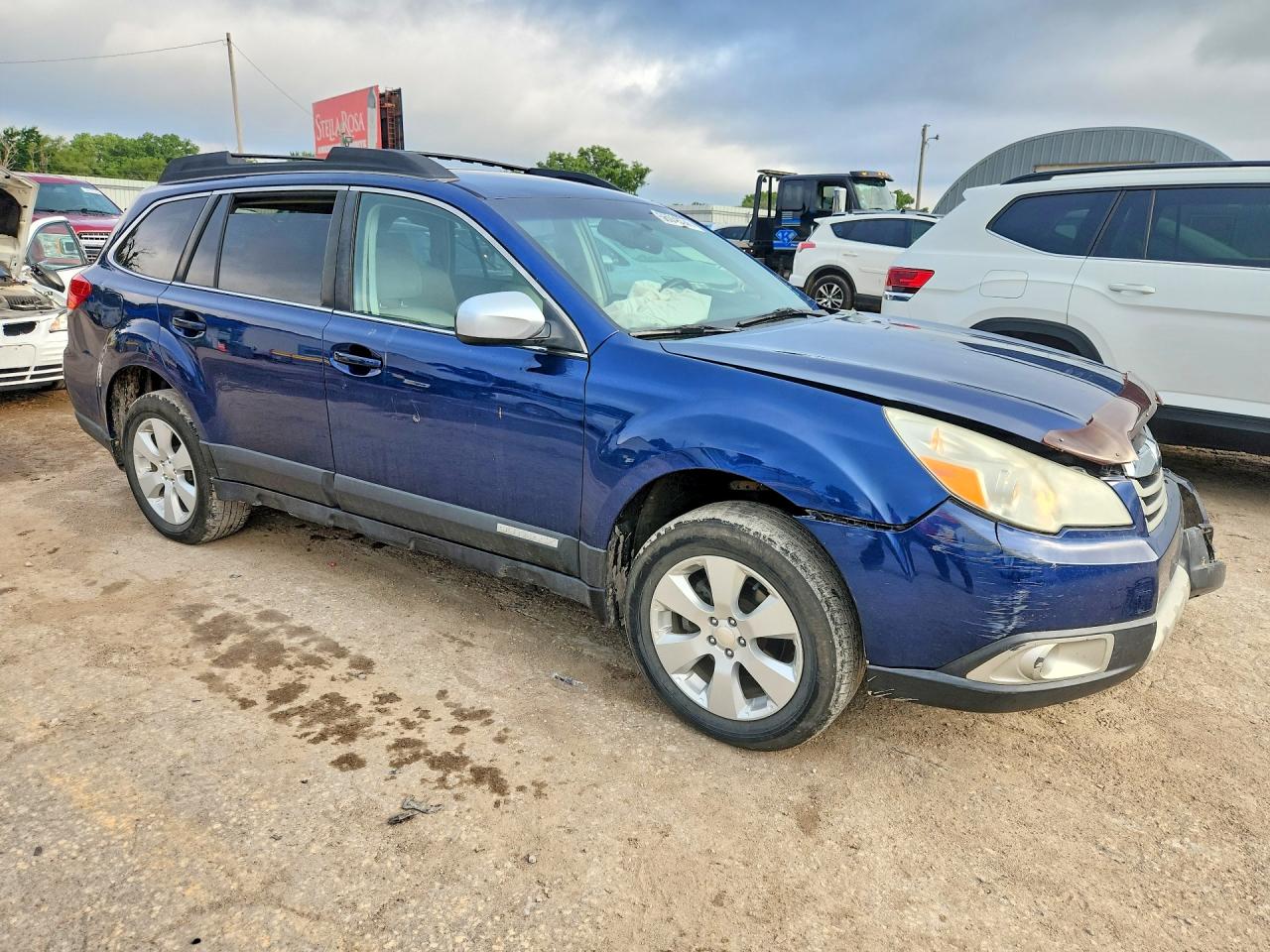 2011 Subaru Outback 2.5i Premium Blue vin: 4S4BRCCC4B3341825