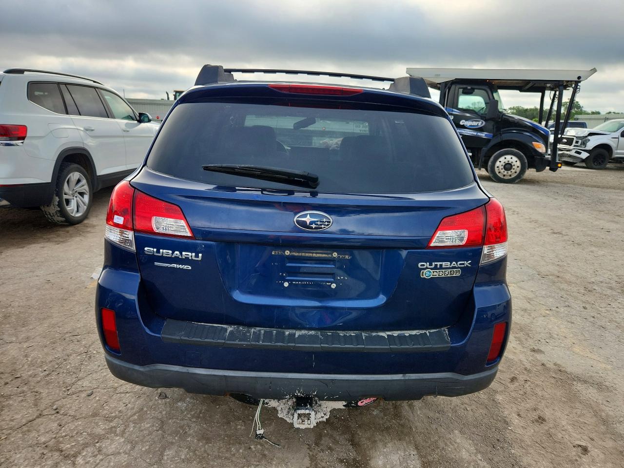 2011 Subaru Outback 2.5i Premium Blue vin: 4S4BRCCC4B3341825