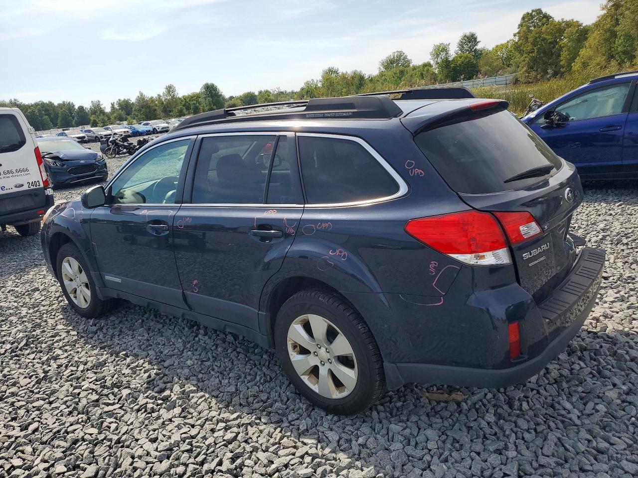 2012 Subaru Outback 2.5i Premium Черный vin: 4S4BRCCC4C3265900