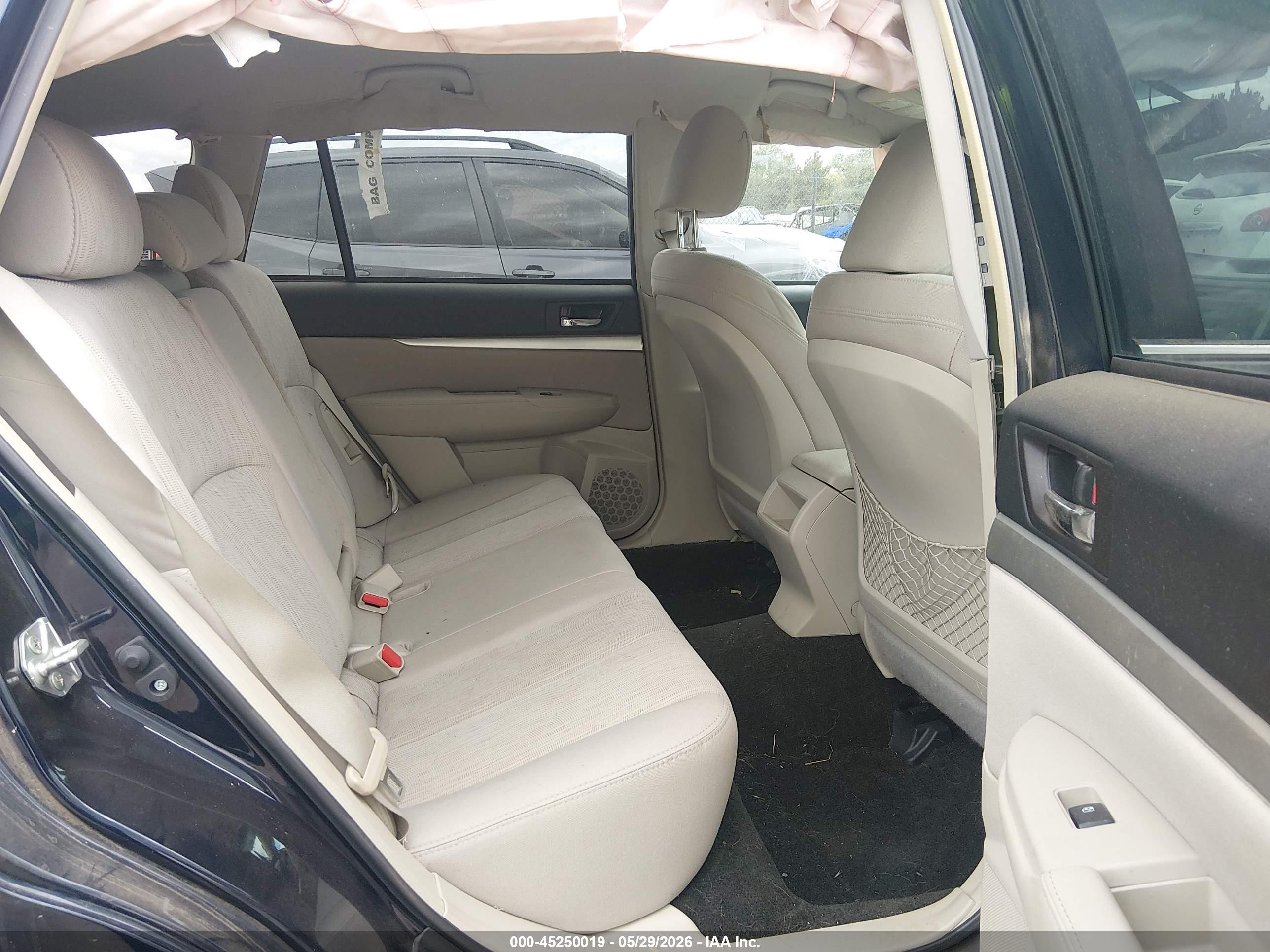 2013 Subaru Outback 2.5i Premium Dark Blue vin: 4S4BRCCC4D3248175