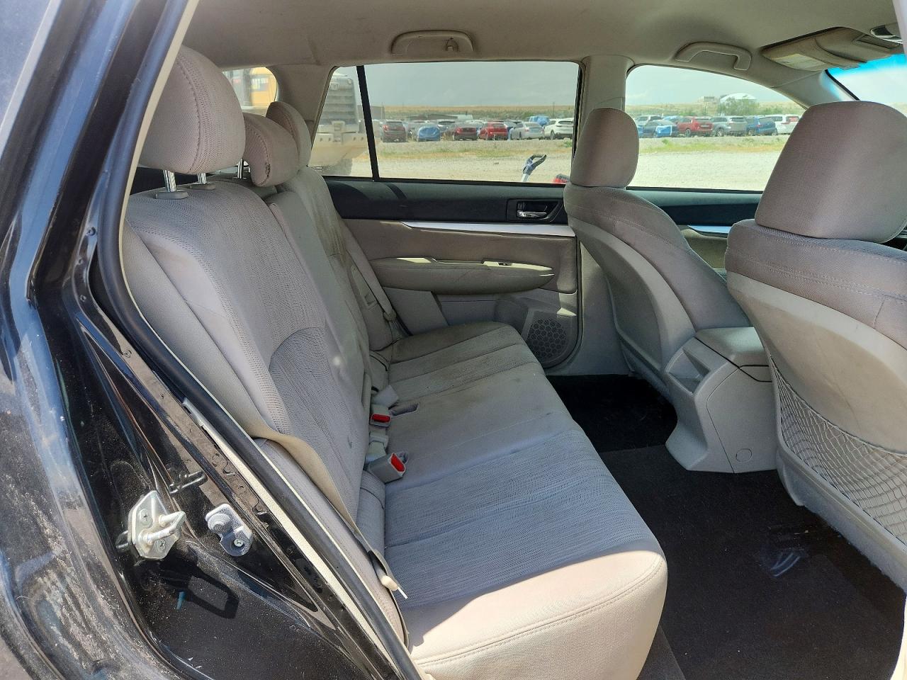 2013 Subaru Outback 2.5i Premium Black vin: 4S4BRCCC4D3269138