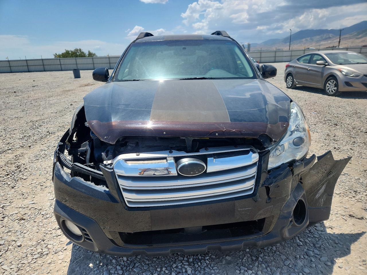 2013 Subaru Outback 2.5i Premium Black vin: 4S4BRCCC4D3269138